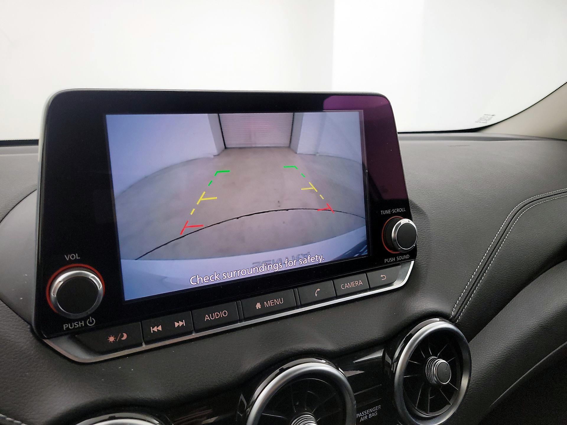 Thumbnail: 2020 Nissan Sentra - 14