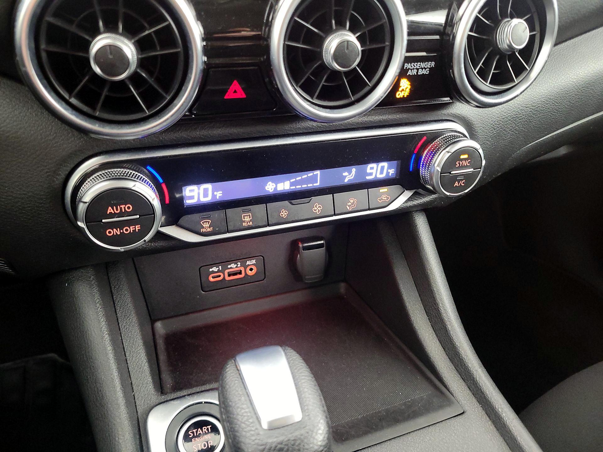 Thumbnail: 2020 Nissan Sentra - 16