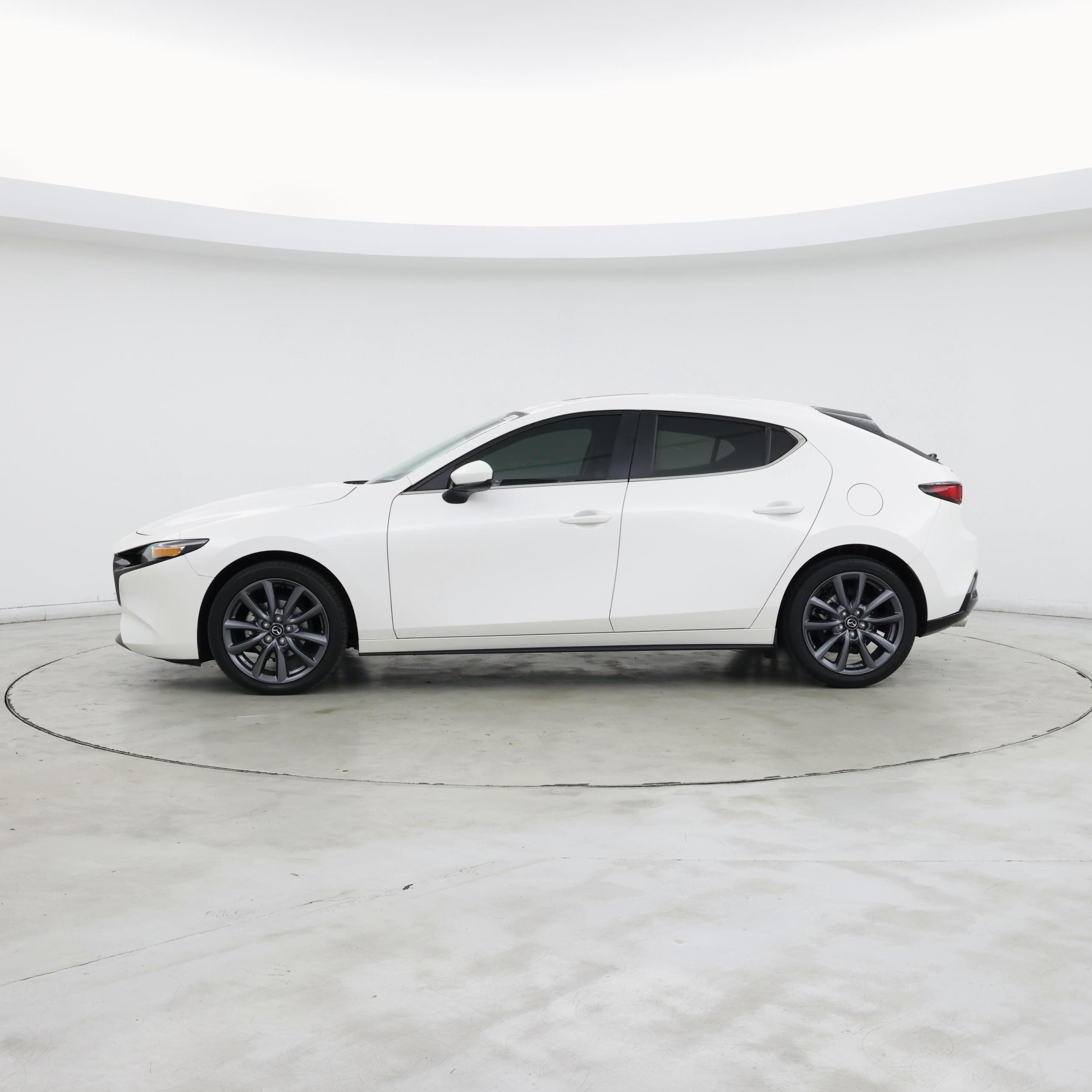 Thumbnail: 2023 Mazda Mazda3 - 3