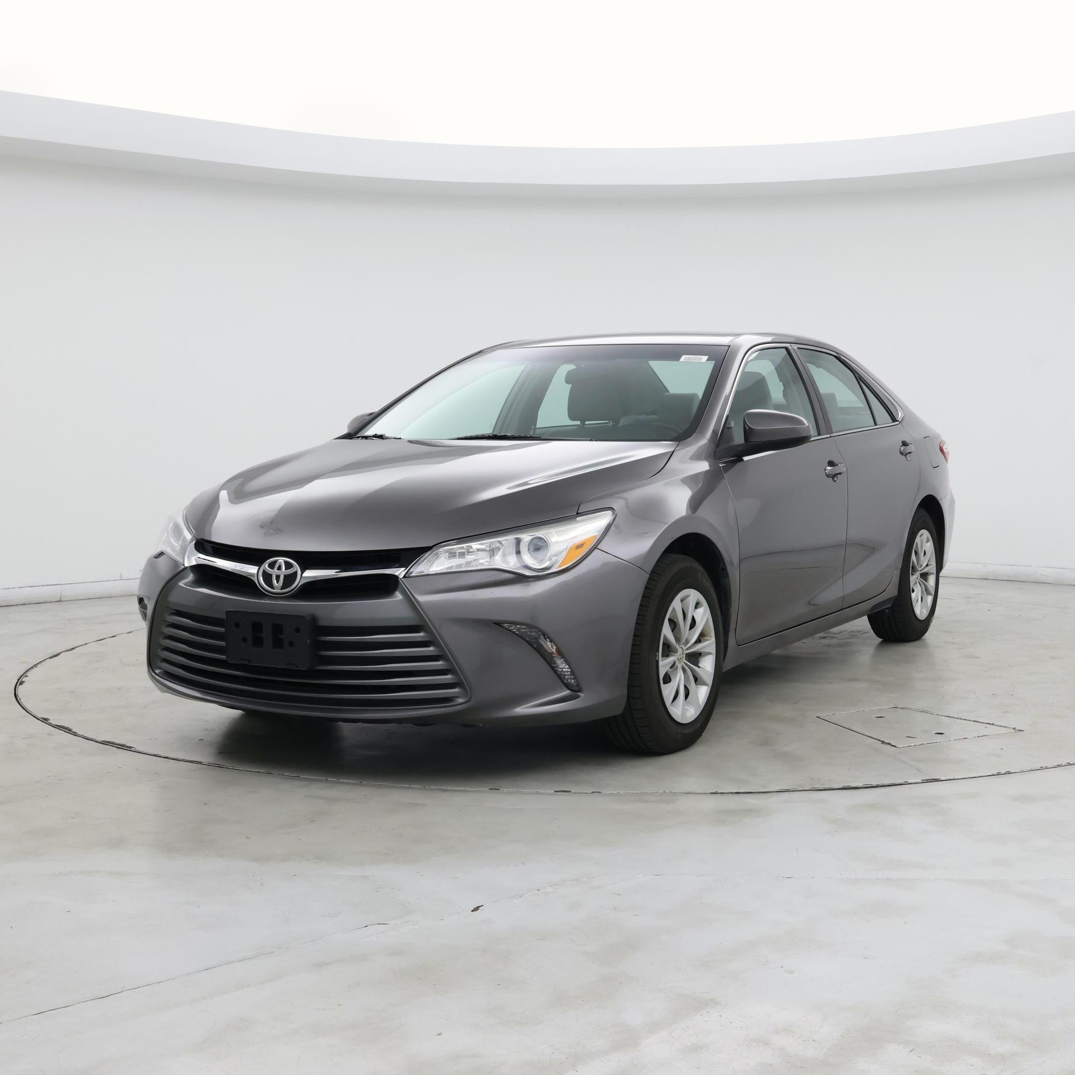 Thumbnail: 2017 Toyota Camry - 4