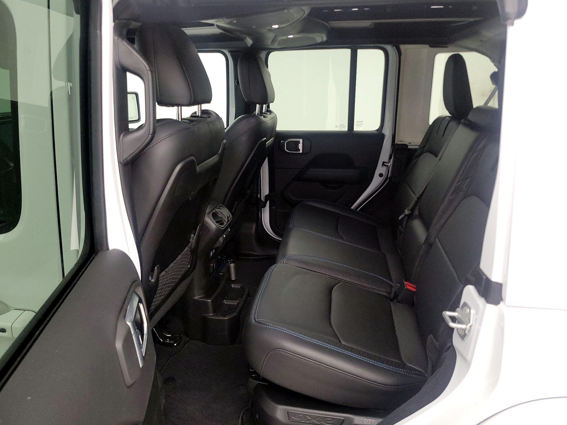 Thumbnail: 2024 Jeep Wrangler - 20