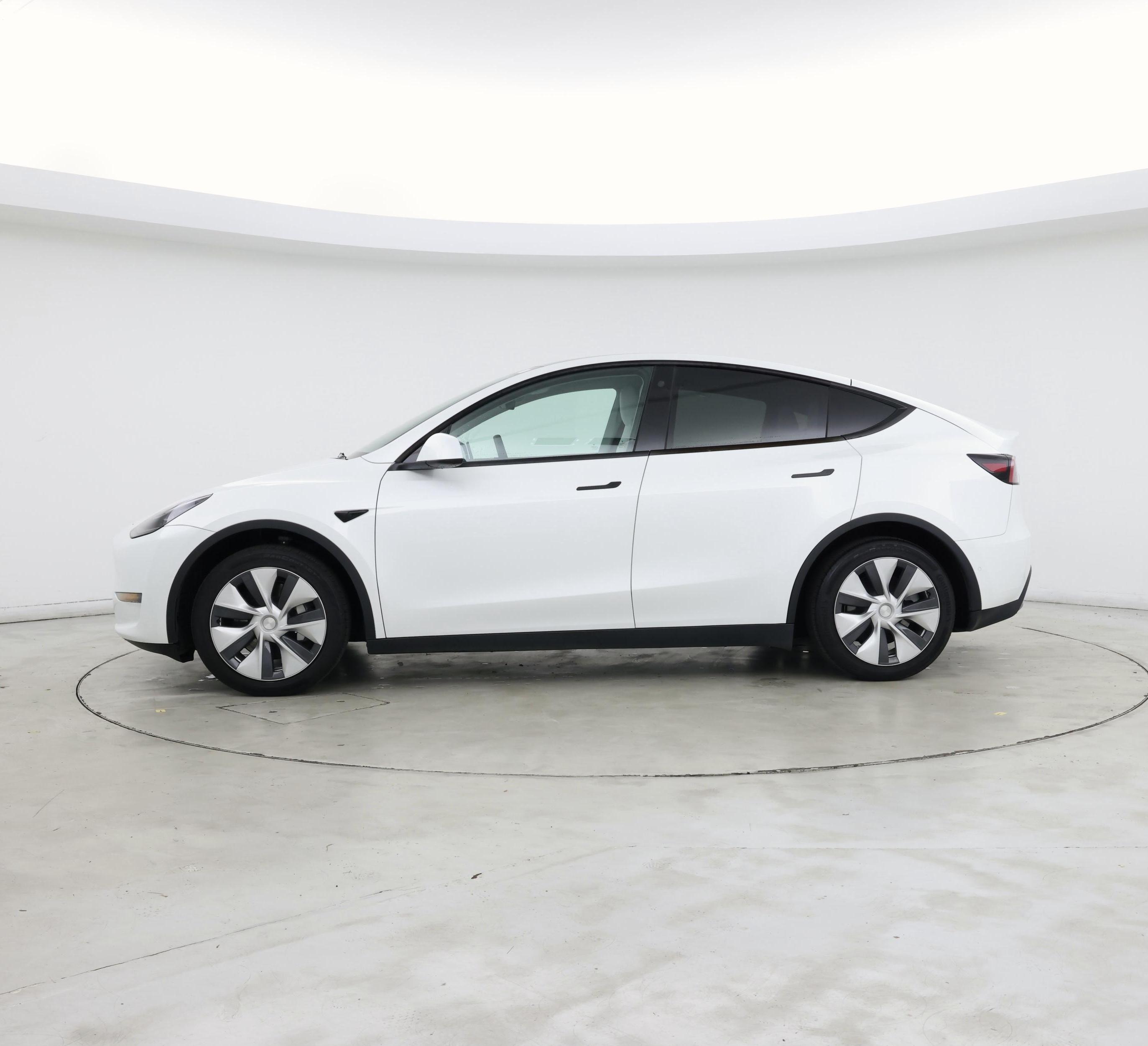 Thumbnail: 2022 Tesla Model Y - 3