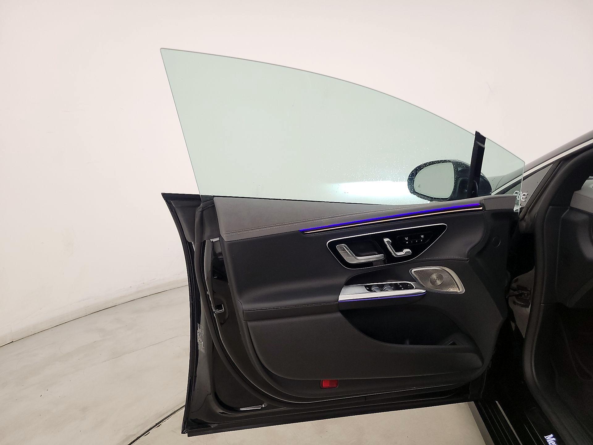 Thumbnail: 2023 Mercedes-Benz EQE - 12