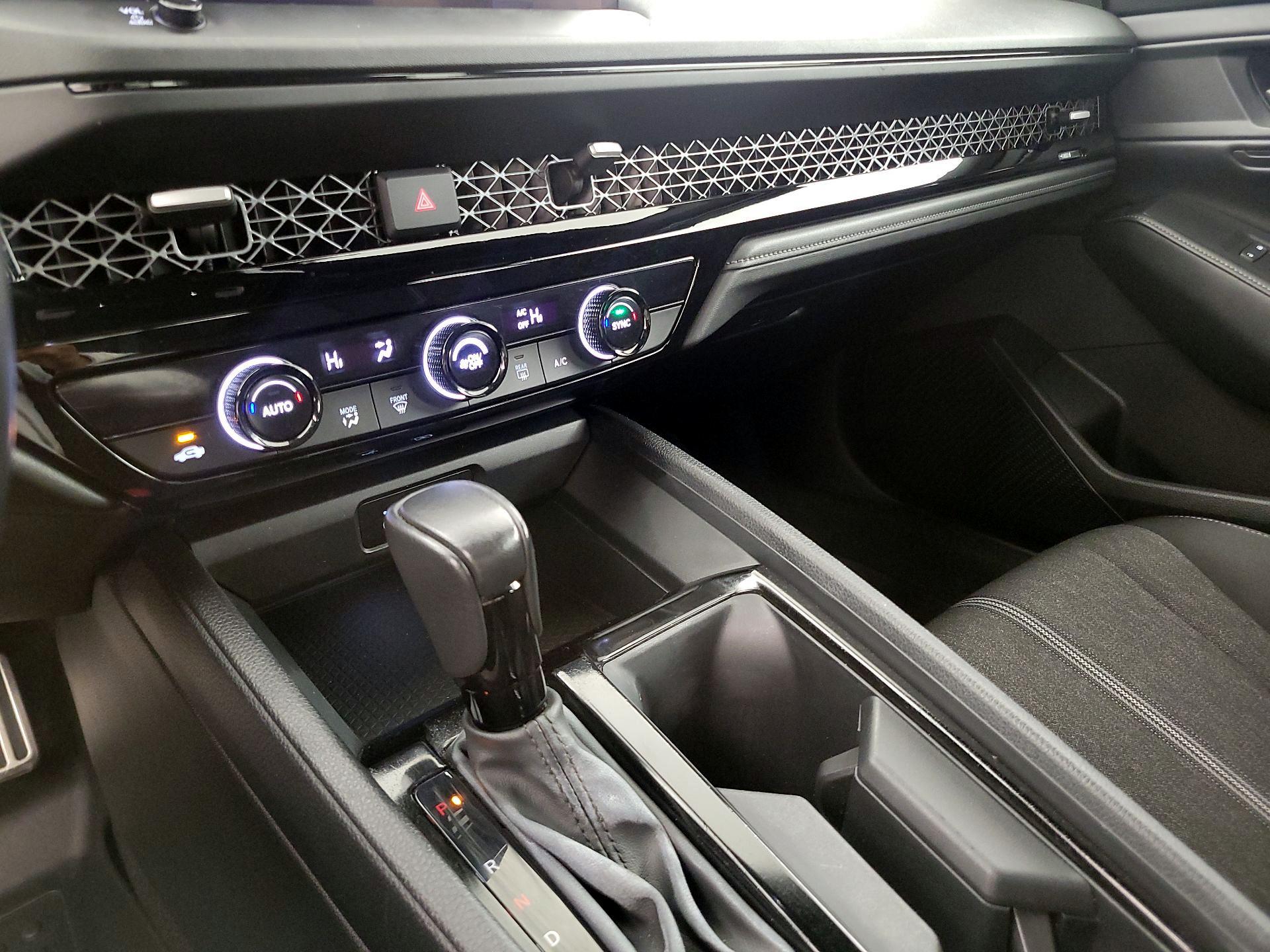 Thumbnail: 2023 Honda Accord - 16