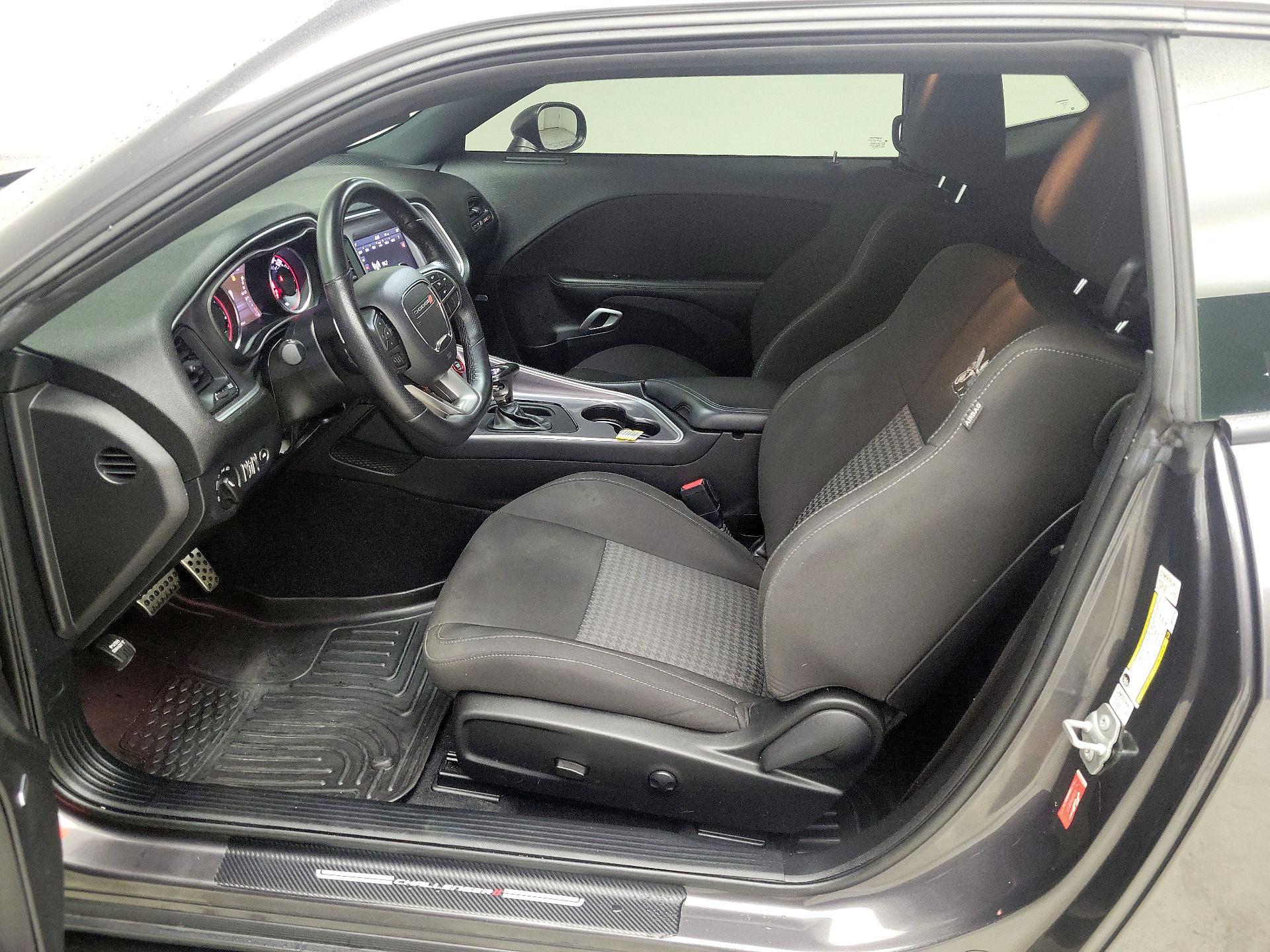 Thumbnail: 2022 Dodge Challenger - 11