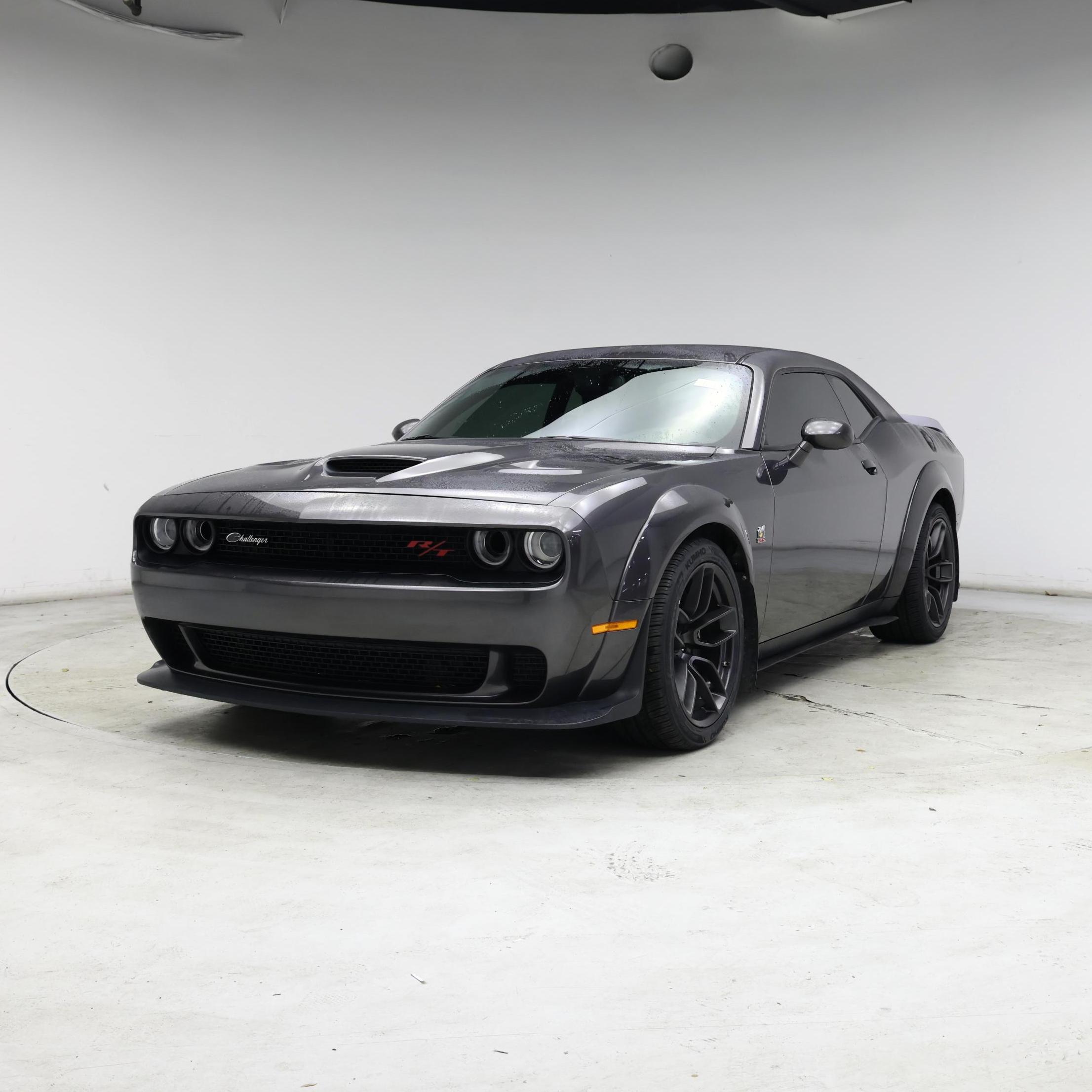 Thumbnail: 2022 Dodge Challenger - 4