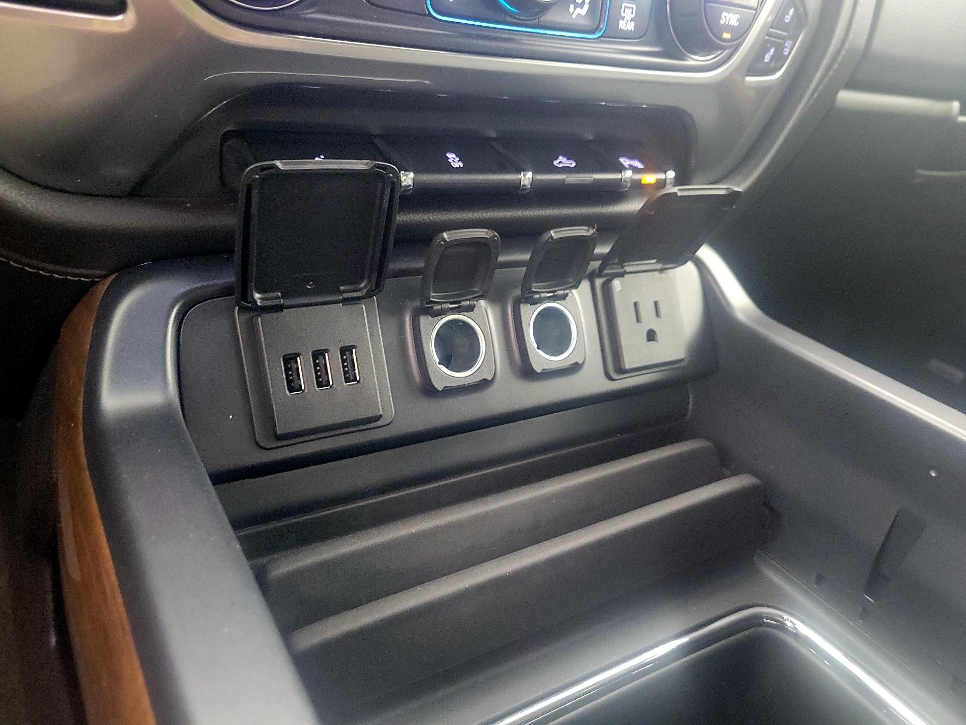 Thumbnail: 2015 Chevrolet Silverado 1500 - 18