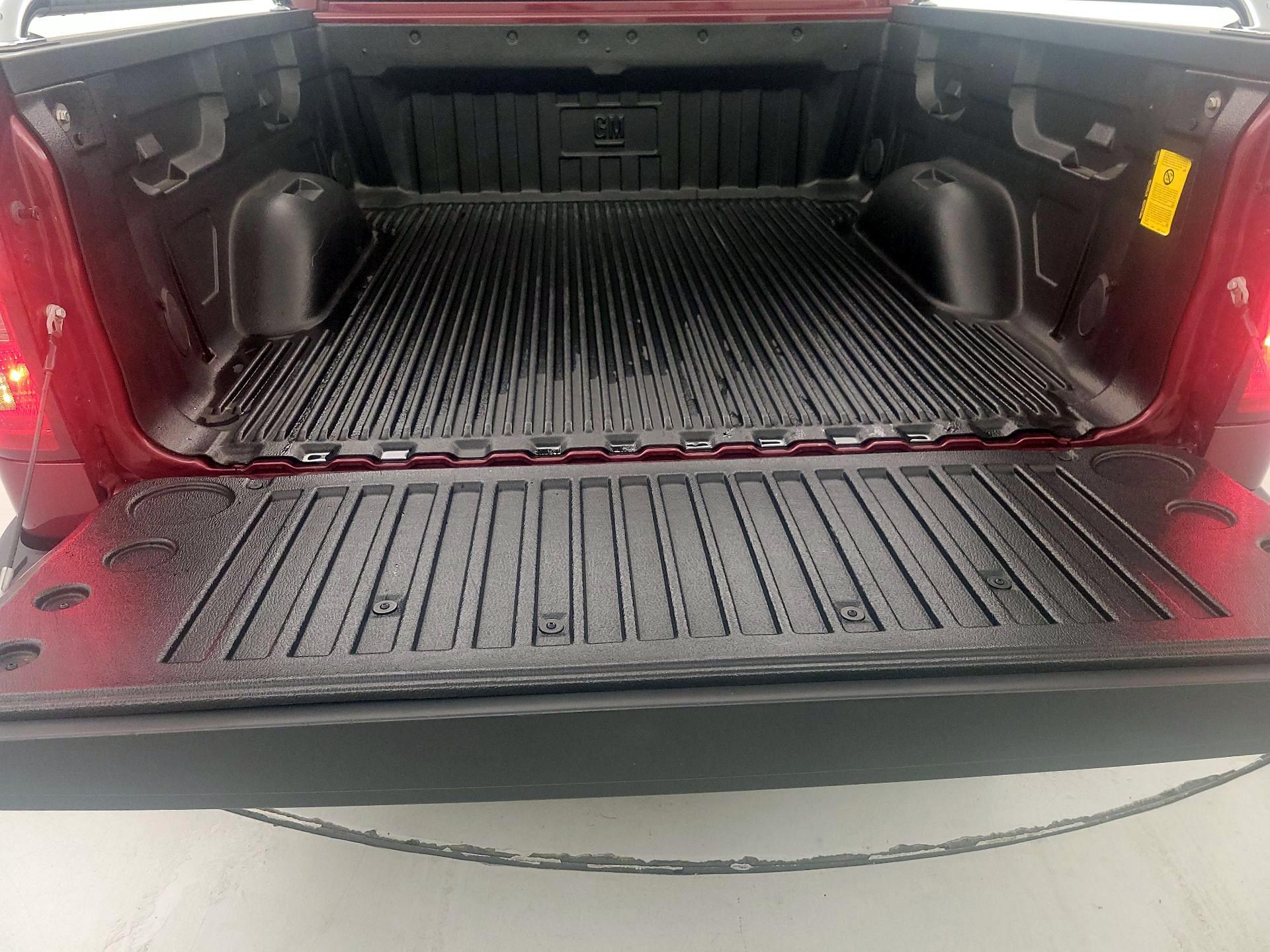 Thumbnail: 2015 Chevrolet Silverado 1500 - 20