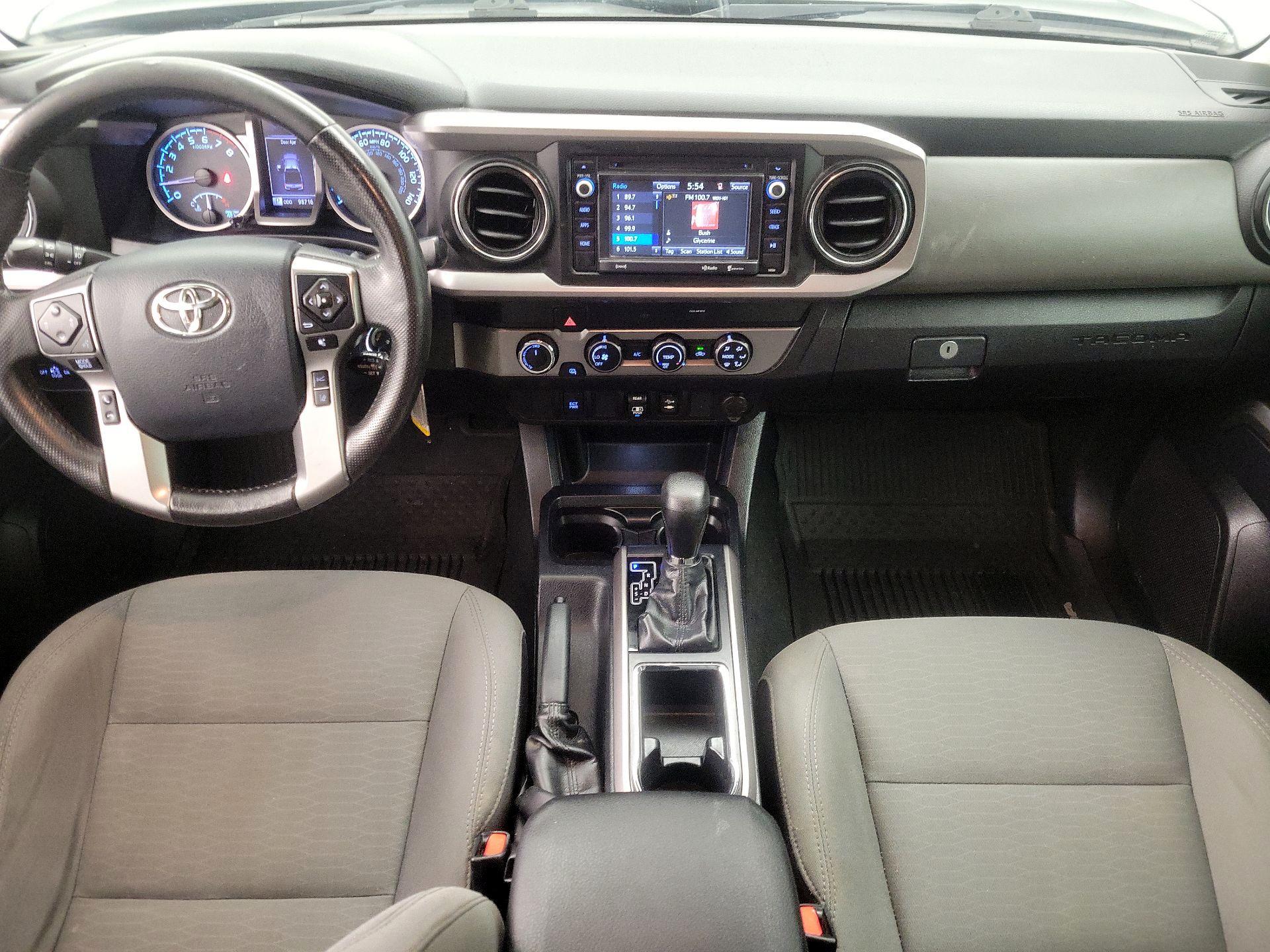 Thumbnail: 2019 Toyota Tacoma - 9