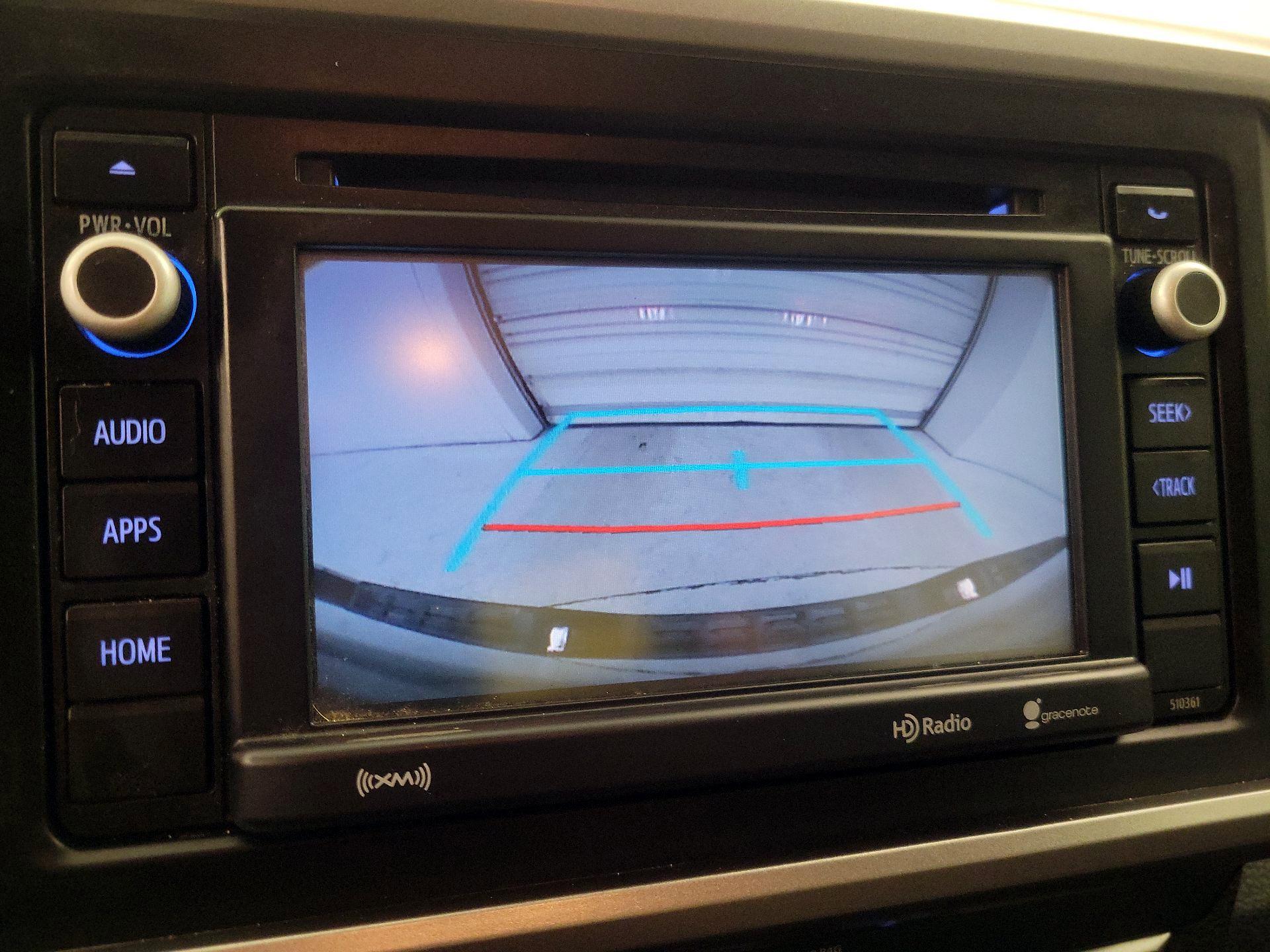 Thumbnail: 2019 Toyota Tacoma - 14