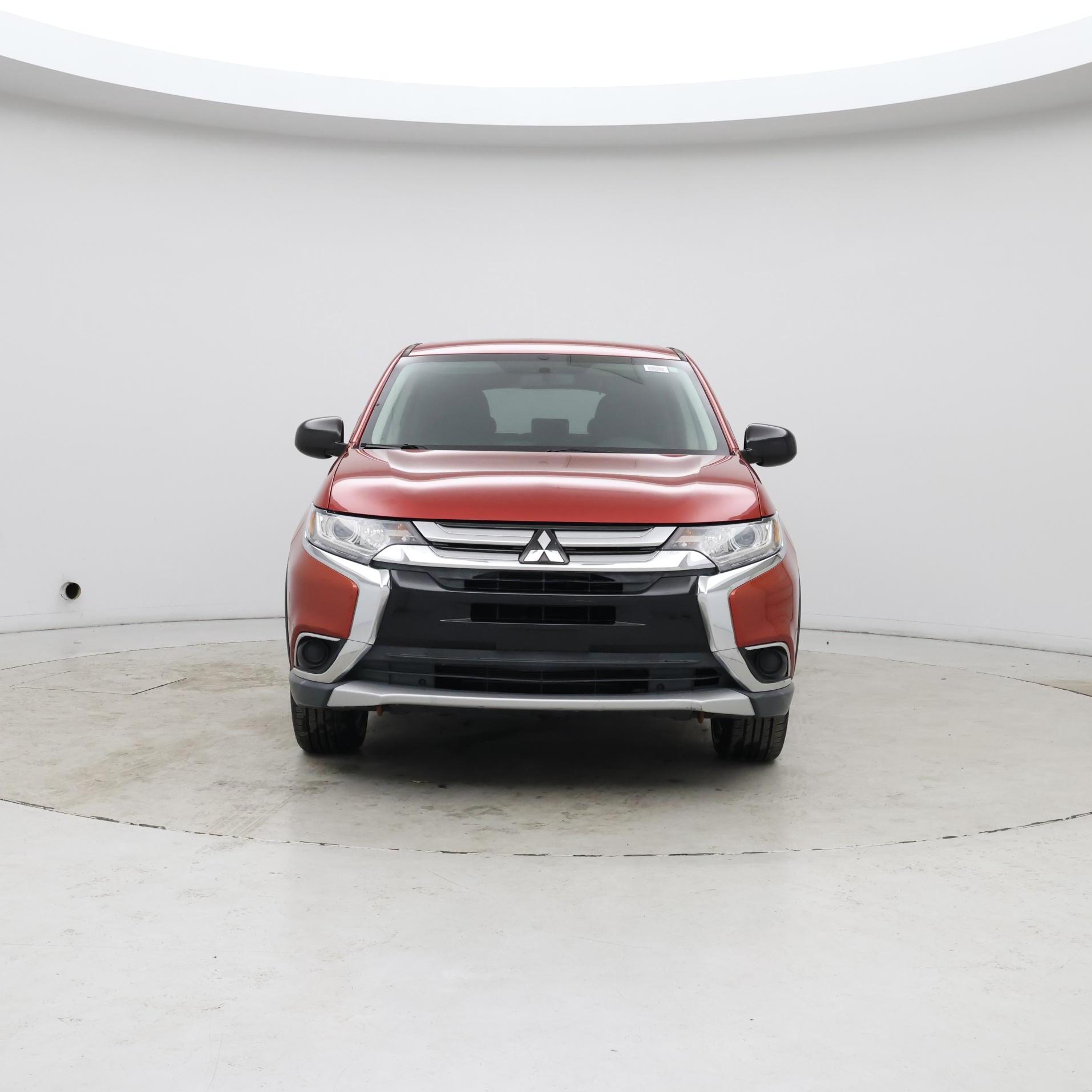 Thumbnail: 2017 Mitsubishi Outlander - 5