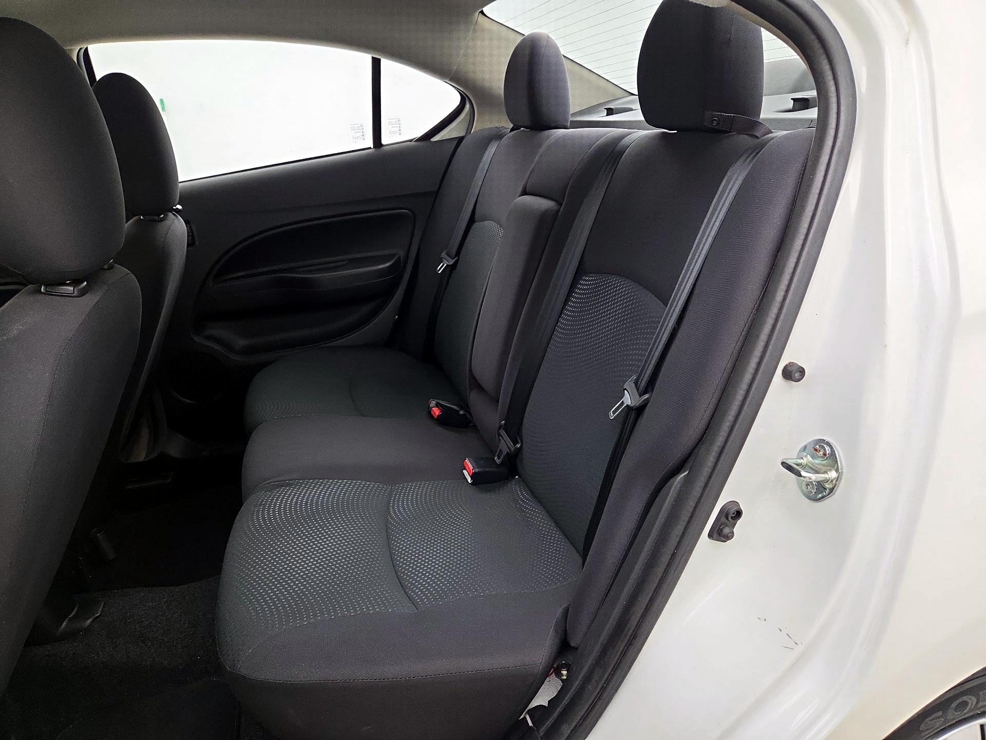 Thumbnail: 2018 Mitsubishi Mirage G4 - 19
