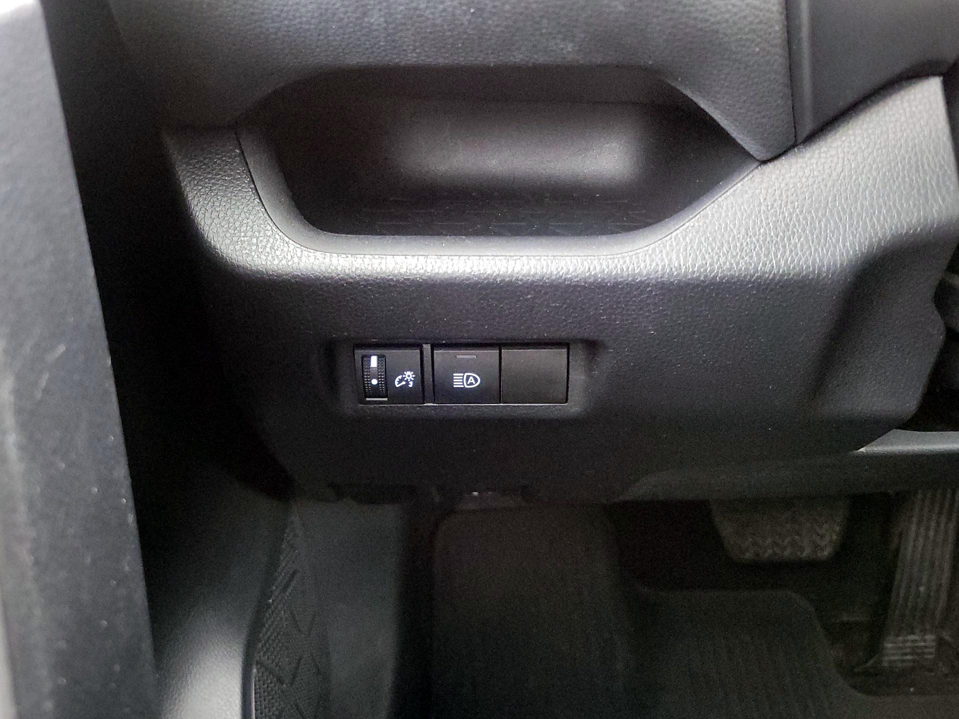 Thumbnail: 2023 Toyota RAV4 - 13