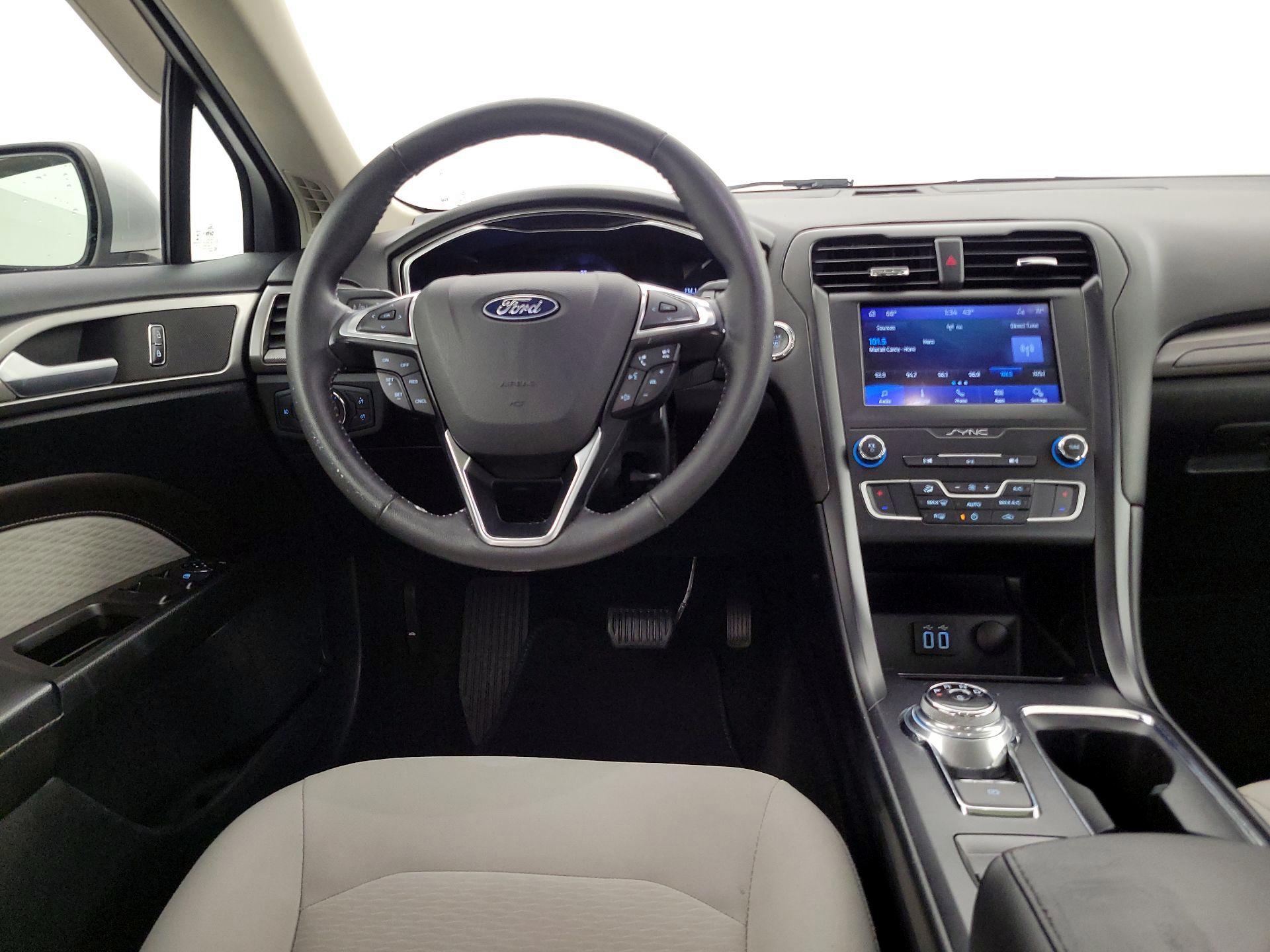 Thumbnail: 2019 Ford Fusion - 10