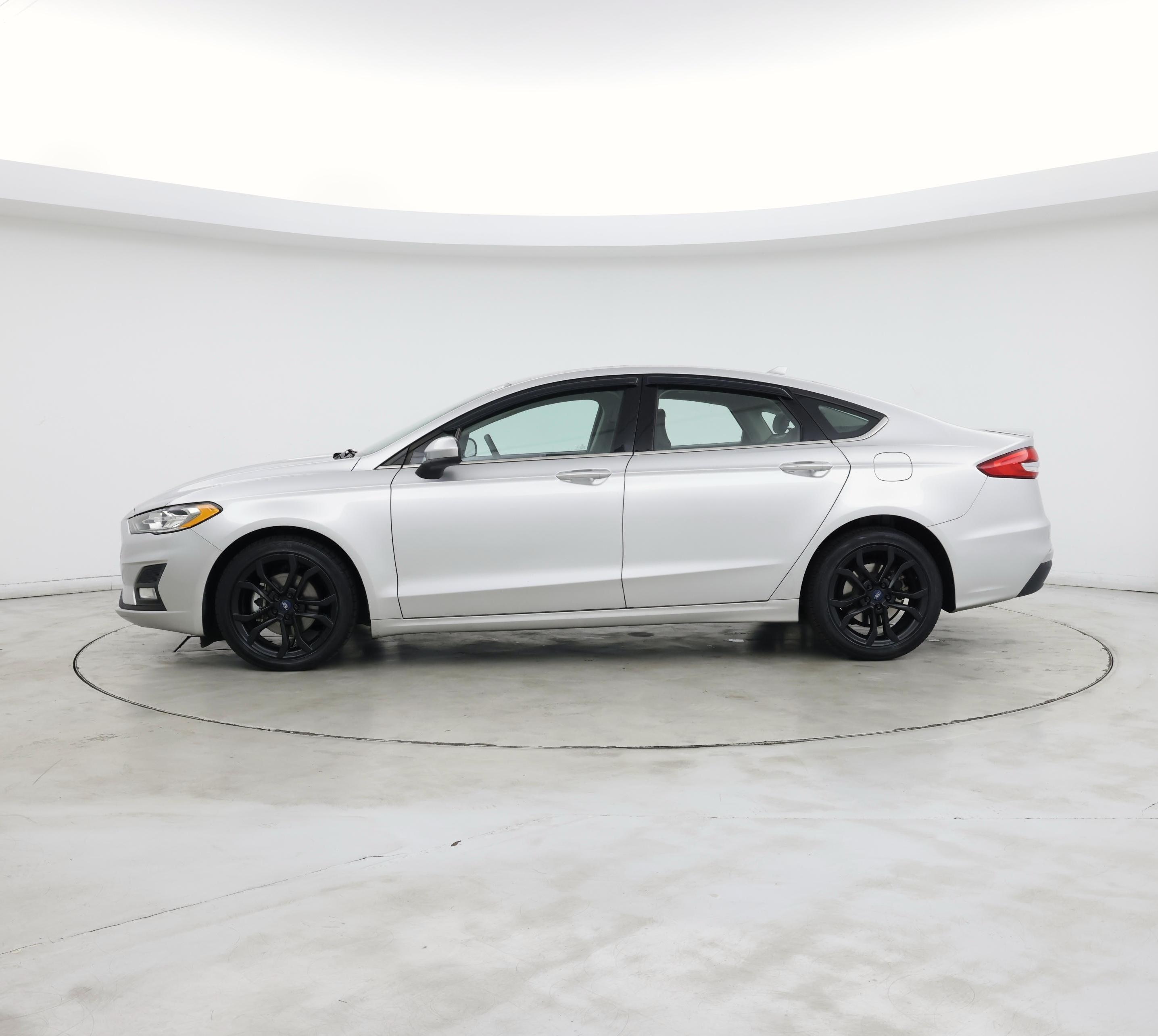 Thumbnail: 2019 Ford Fusion - 3