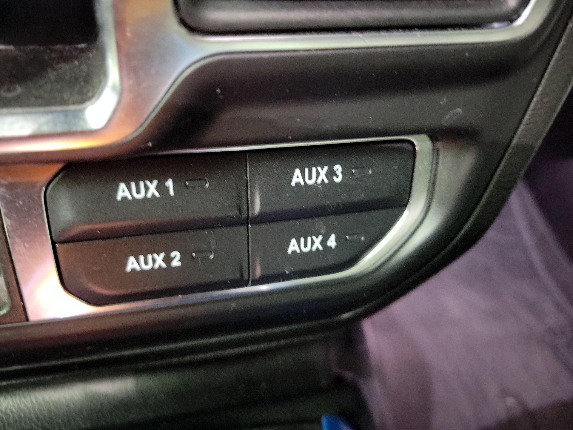 Thumbnail: 2021 Jeep Wrangler - 19