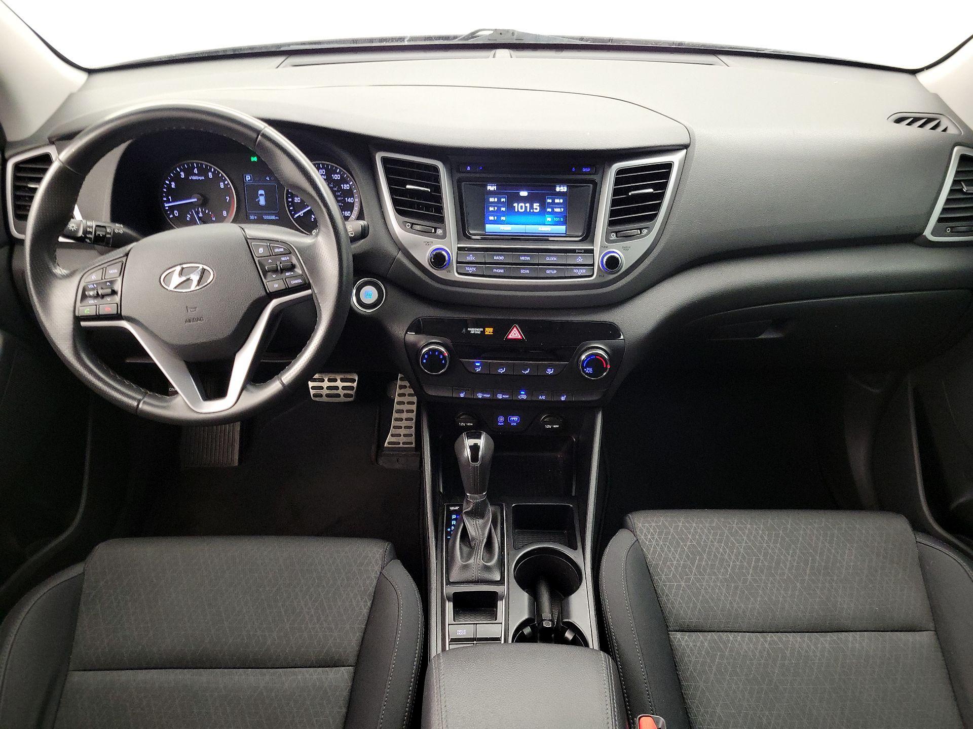 Thumbnail: 2017 Hyundai Tucson - 9