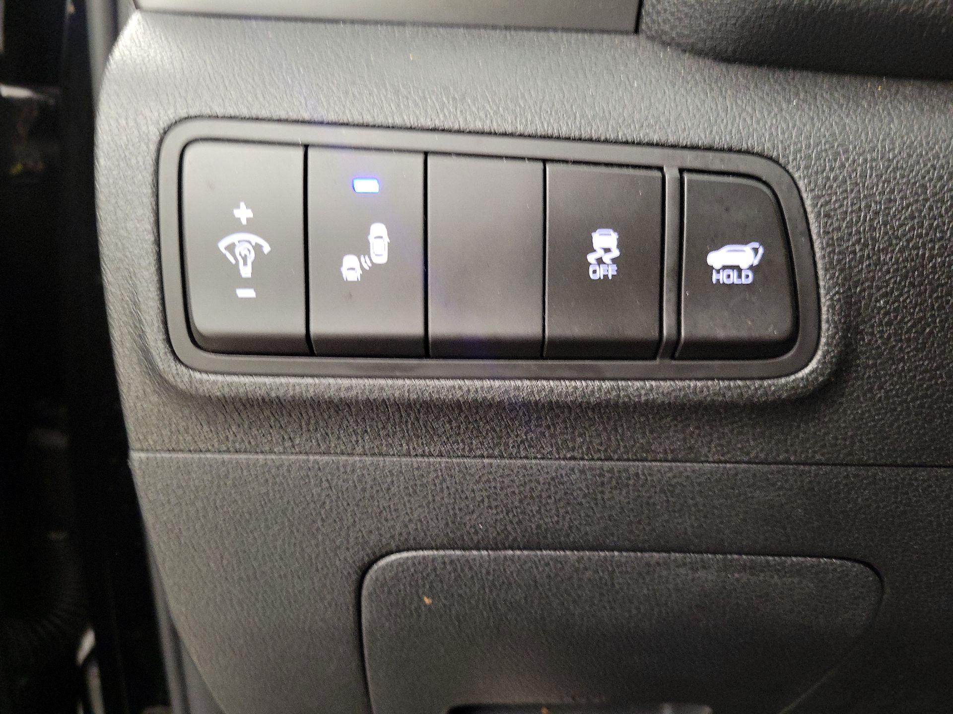 Thumbnail: 2017 Hyundai Tucson - 13