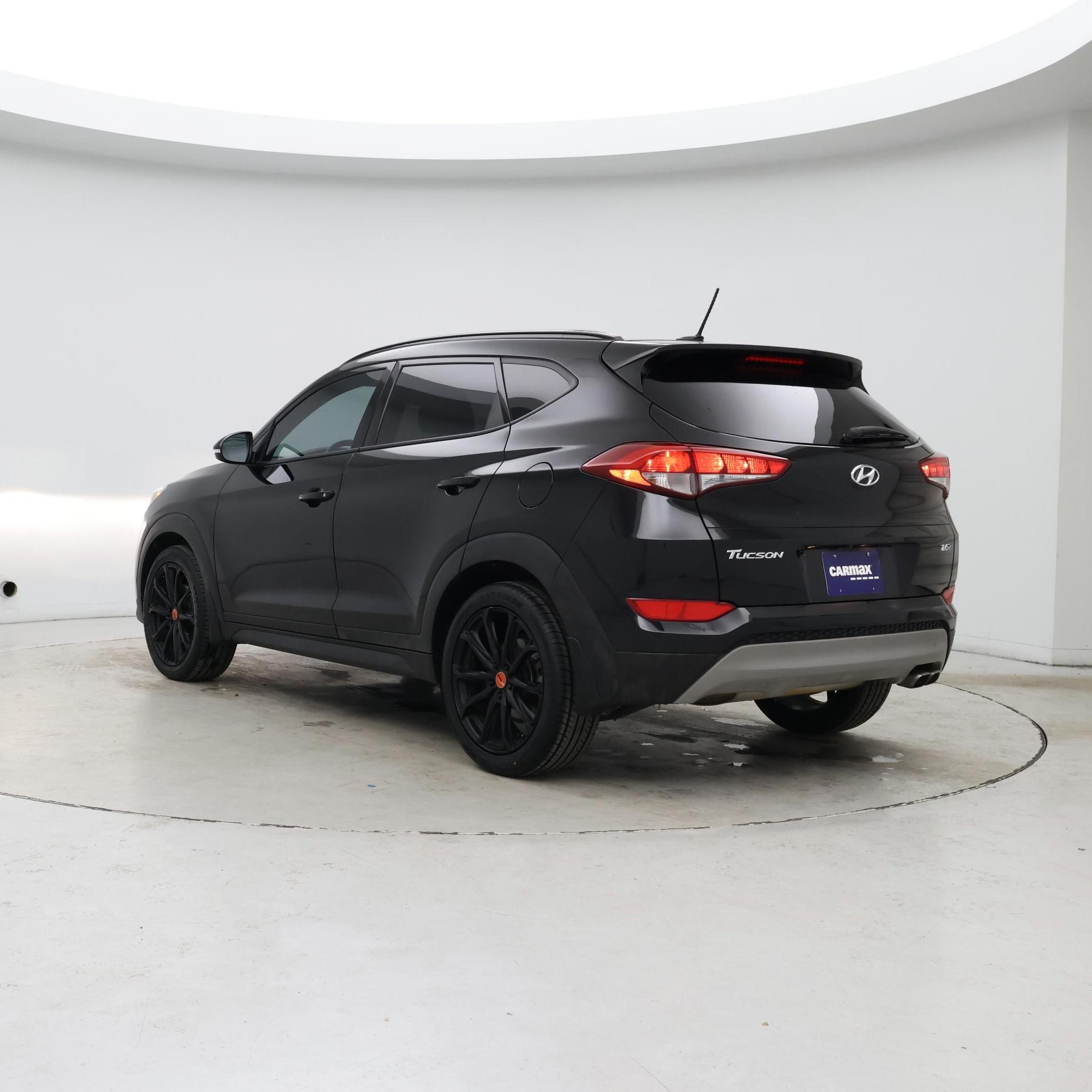 Thumbnail: 2017 Hyundai Tucson - 2