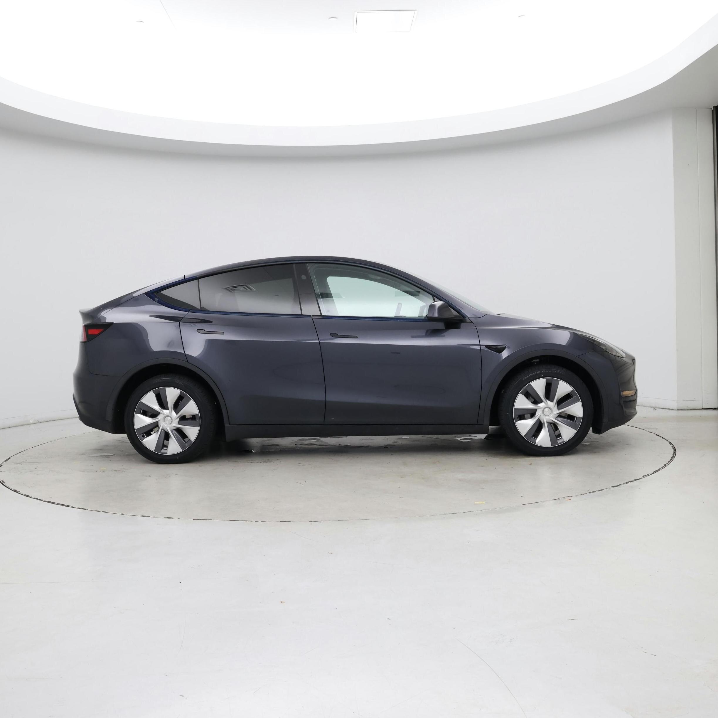 Thumbnail: 2024 Tesla Model Y - 7