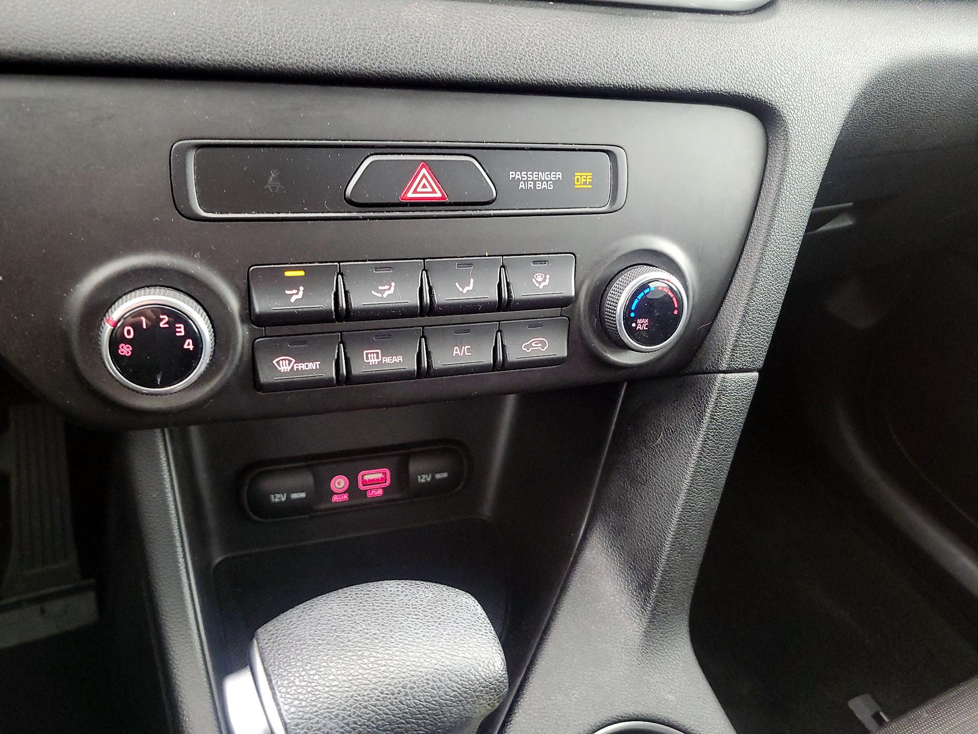 Thumbnail: 2018 Kia Sportage - 16