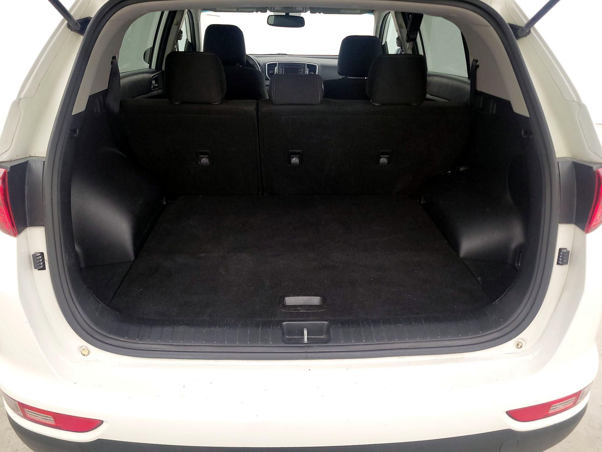 Thumbnail: 2018 Kia Sportage - 20