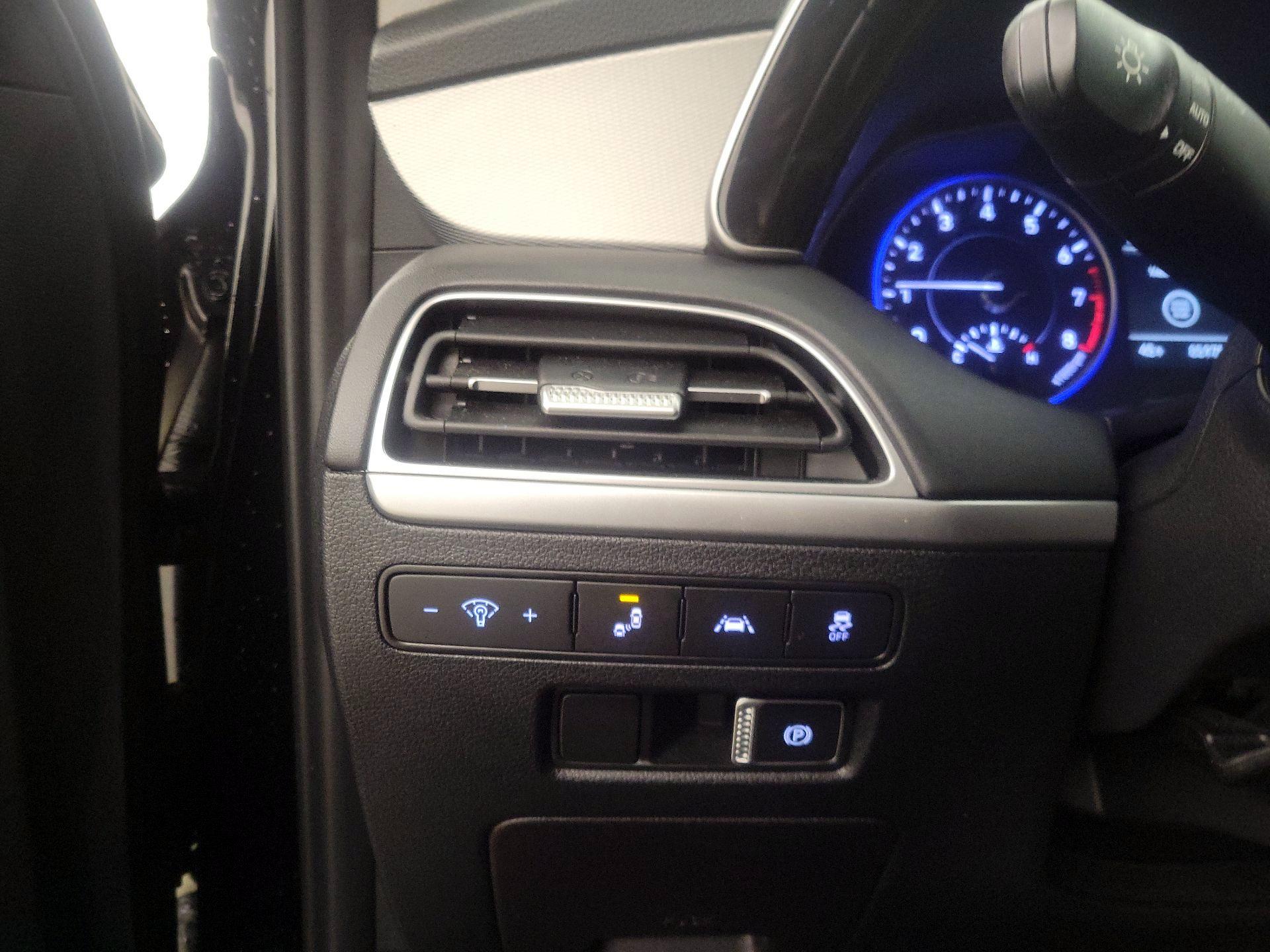 Thumbnail: 2022 Hyundai Palisade - 13