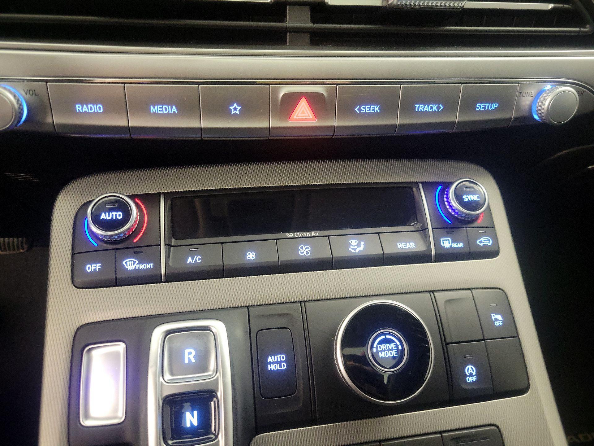 Thumbnail: 2022 Hyundai Palisade - 16