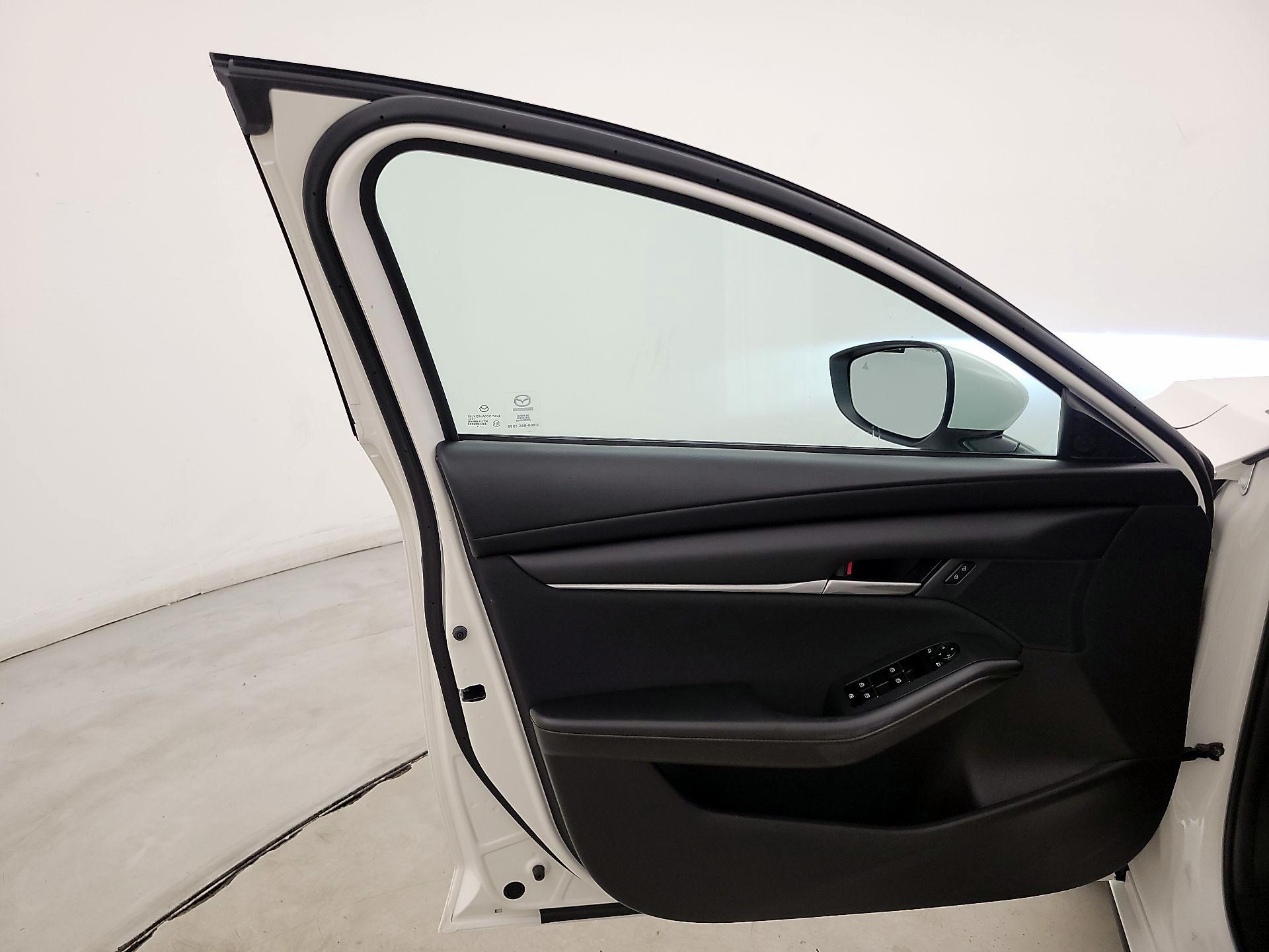 Thumbnail: 2024 Mazda Mazda3 - 12