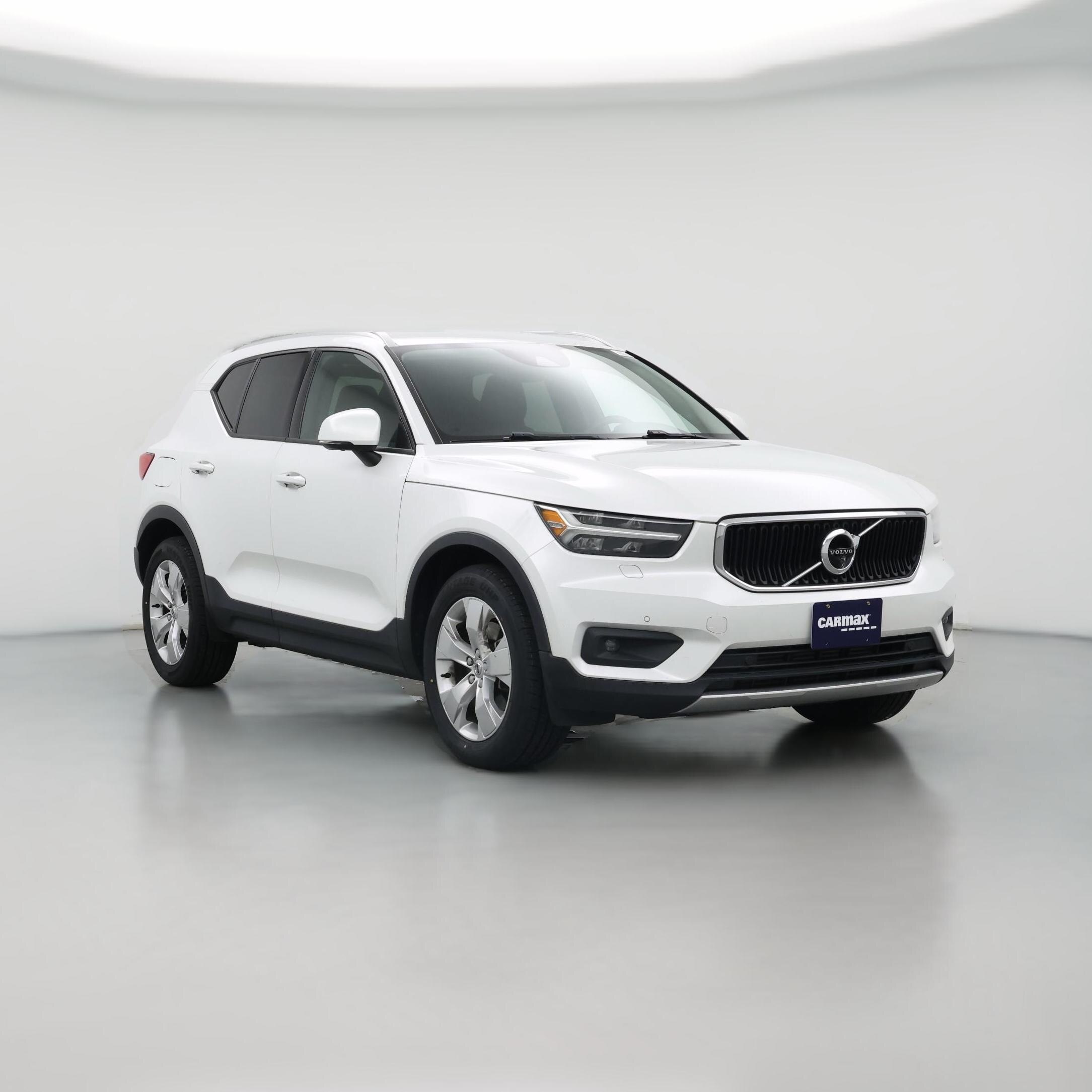 Thumbnail: 2021 Volvo XC40 - 1