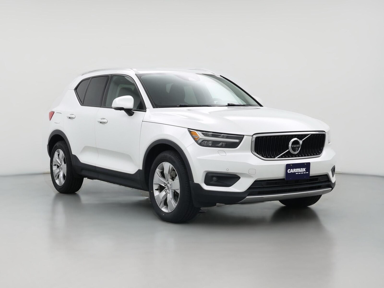 2021 Volvo XC40 Momentum