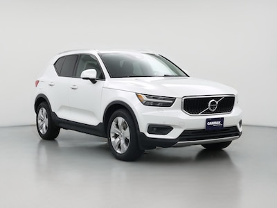 2021 Volvo XC40 T5 Momentum
