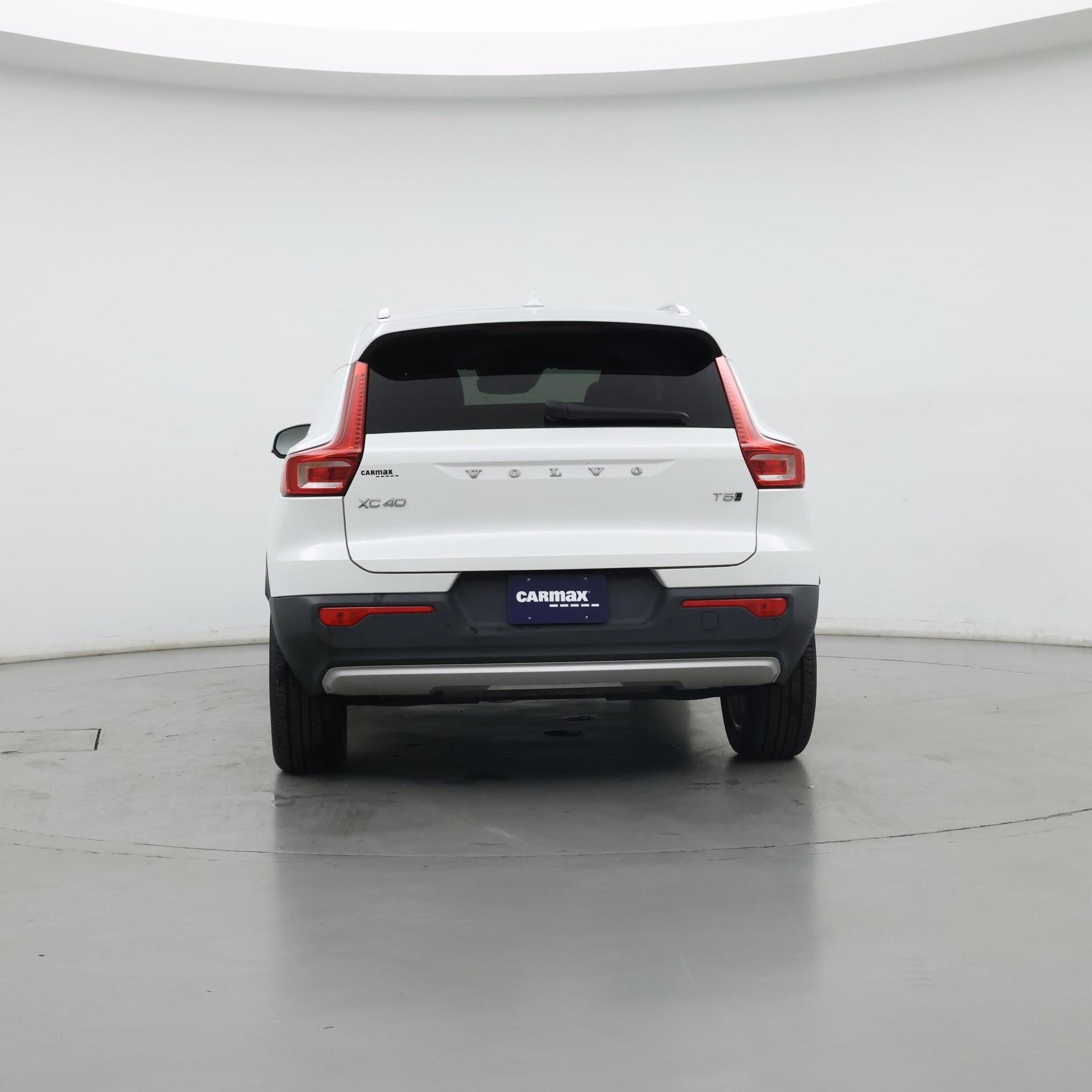 Thumbnail: 2021 Volvo XC40 - 6