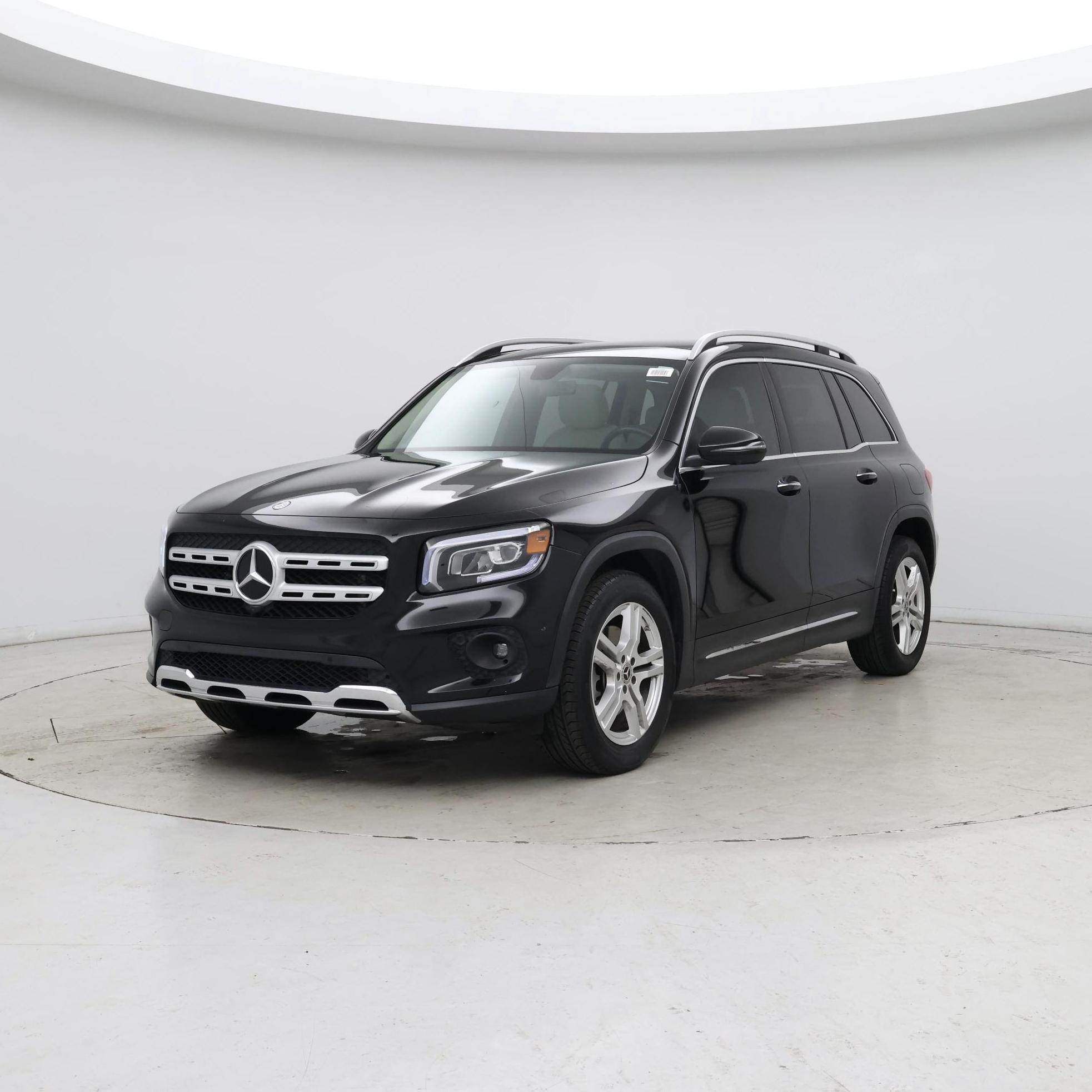 Thumbnail: 2021 Mercedes-Benz GLB - 4