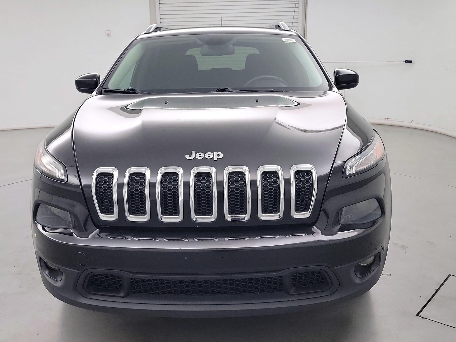 Thumbnail: 2015 Jeep Cherokee - 2
