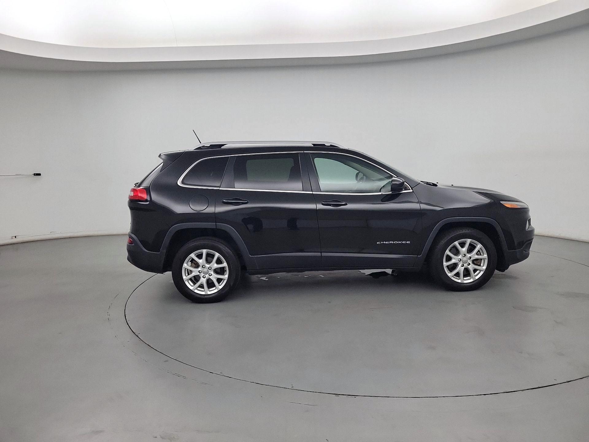 Thumbnail: 2015 Jeep Cherokee - 4