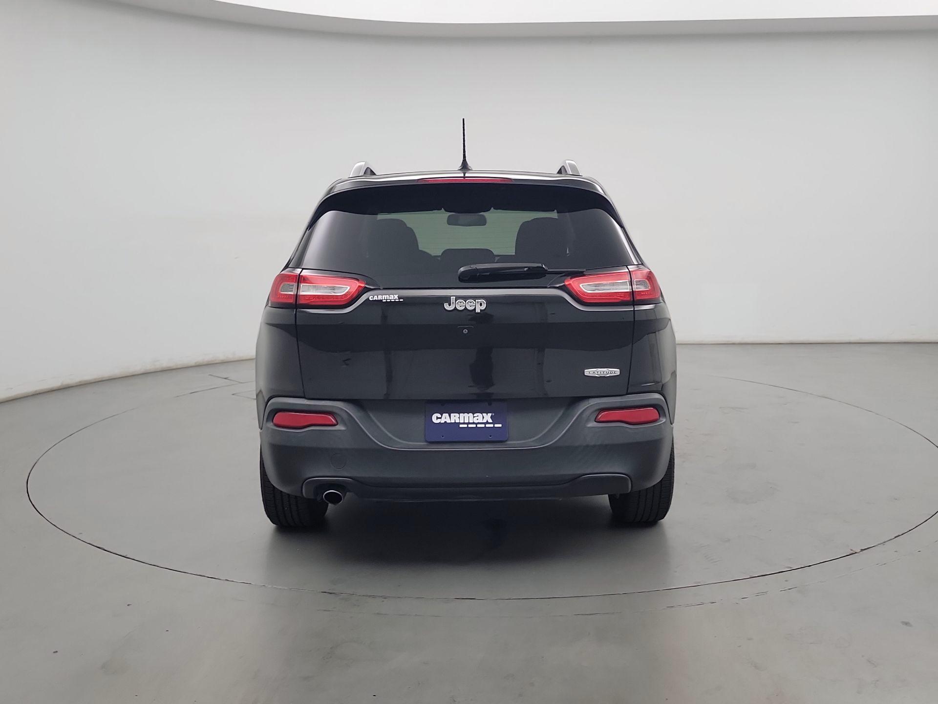 Thumbnail: 2015 Jeep Cherokee - 6