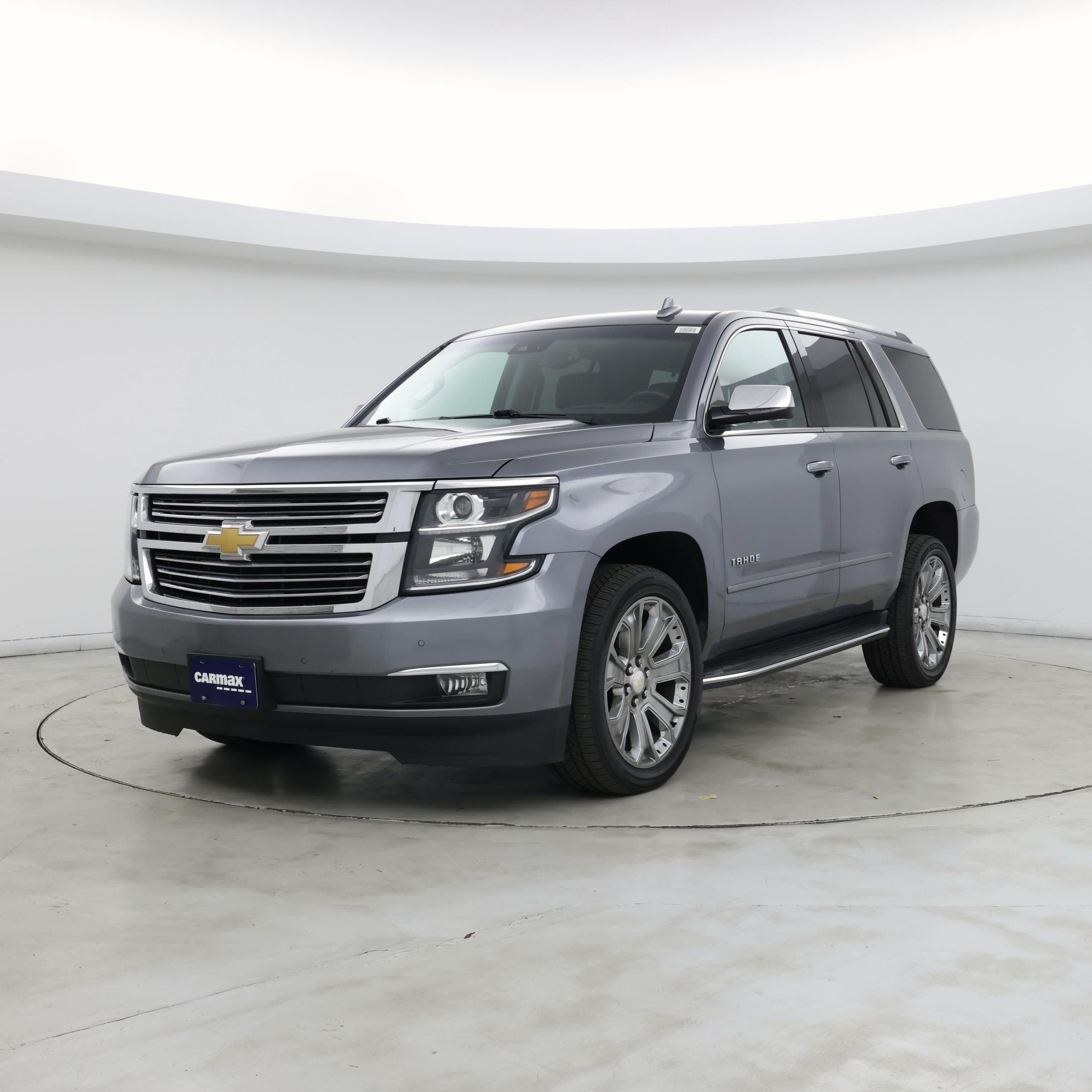 Thumbnail: 2019 Chevrolet Tahoe - 4