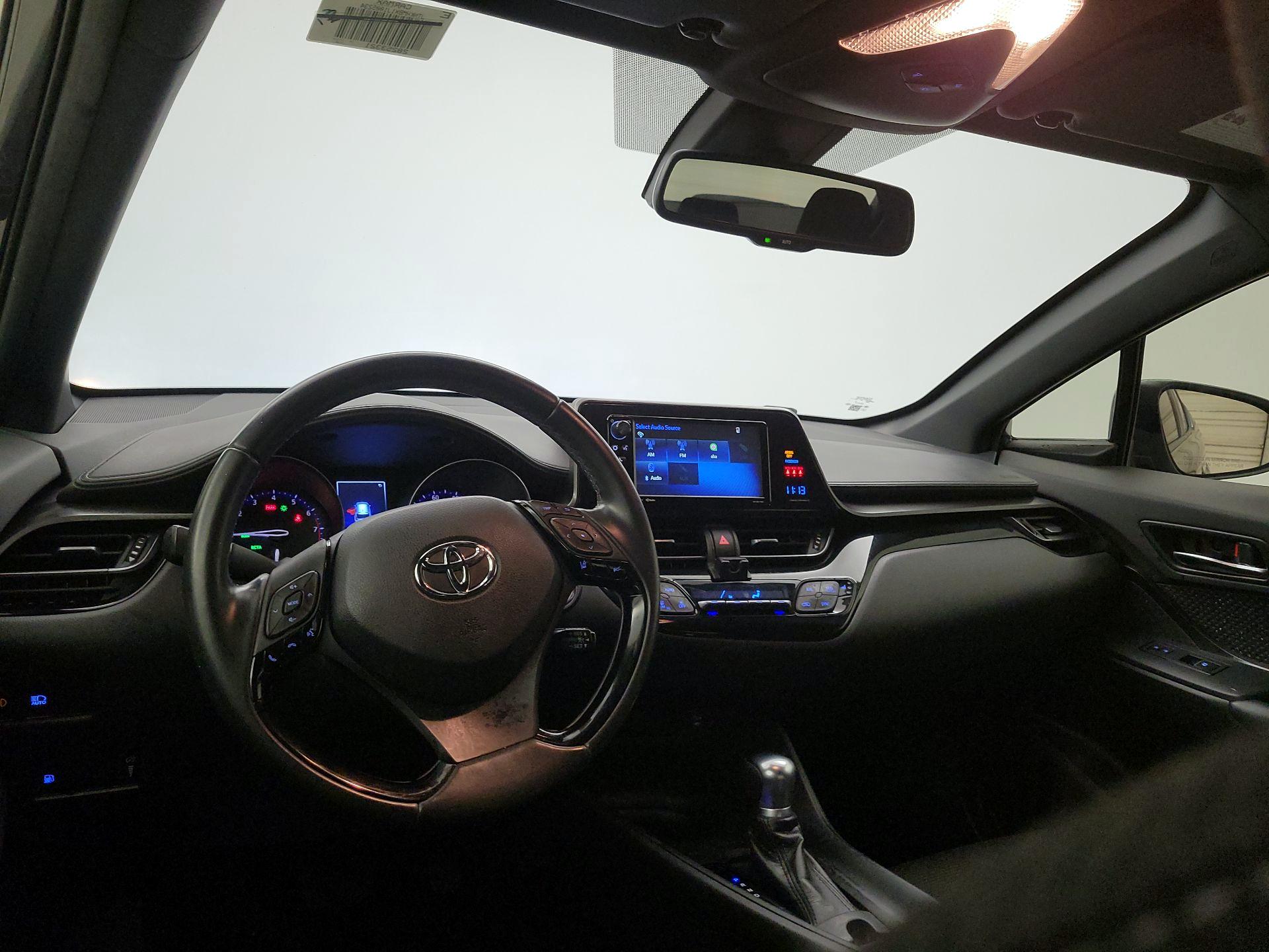 Thumbnail: 2018 Toyota C-HR - 9