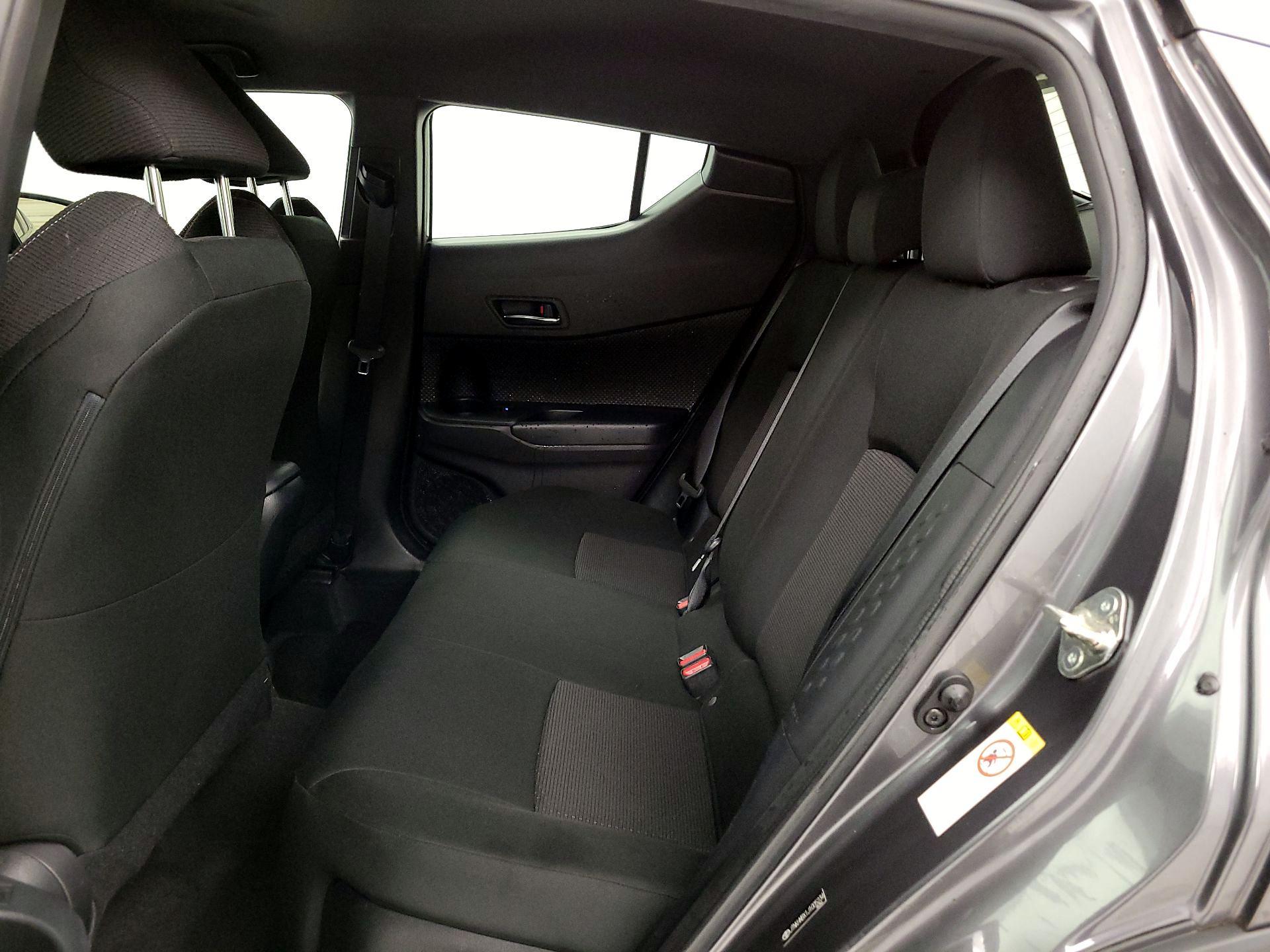 Thumbnail: 2018 Toyota C-HR - 19