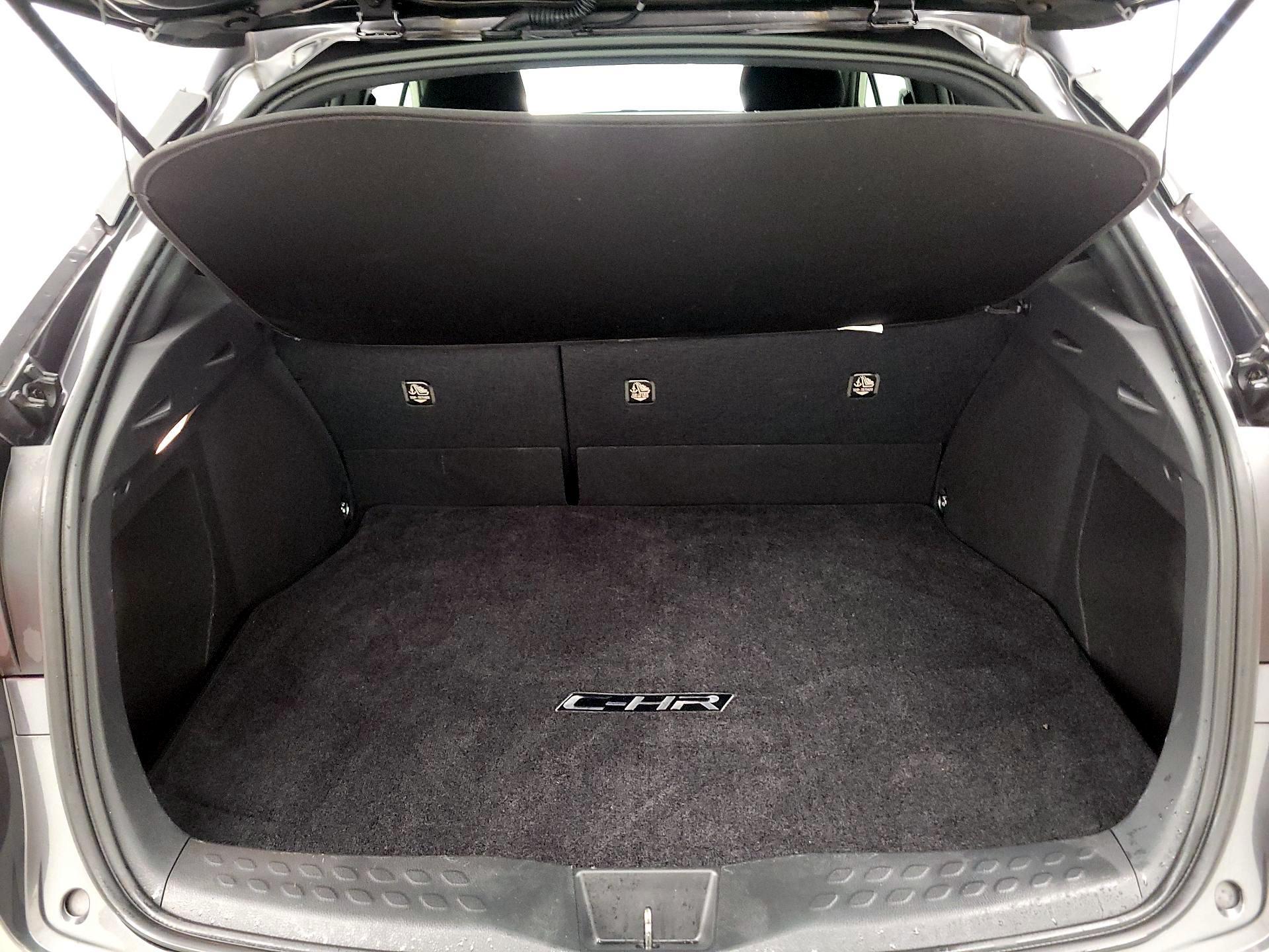 Thumbnail: 2018 Toyota C-HR - 20