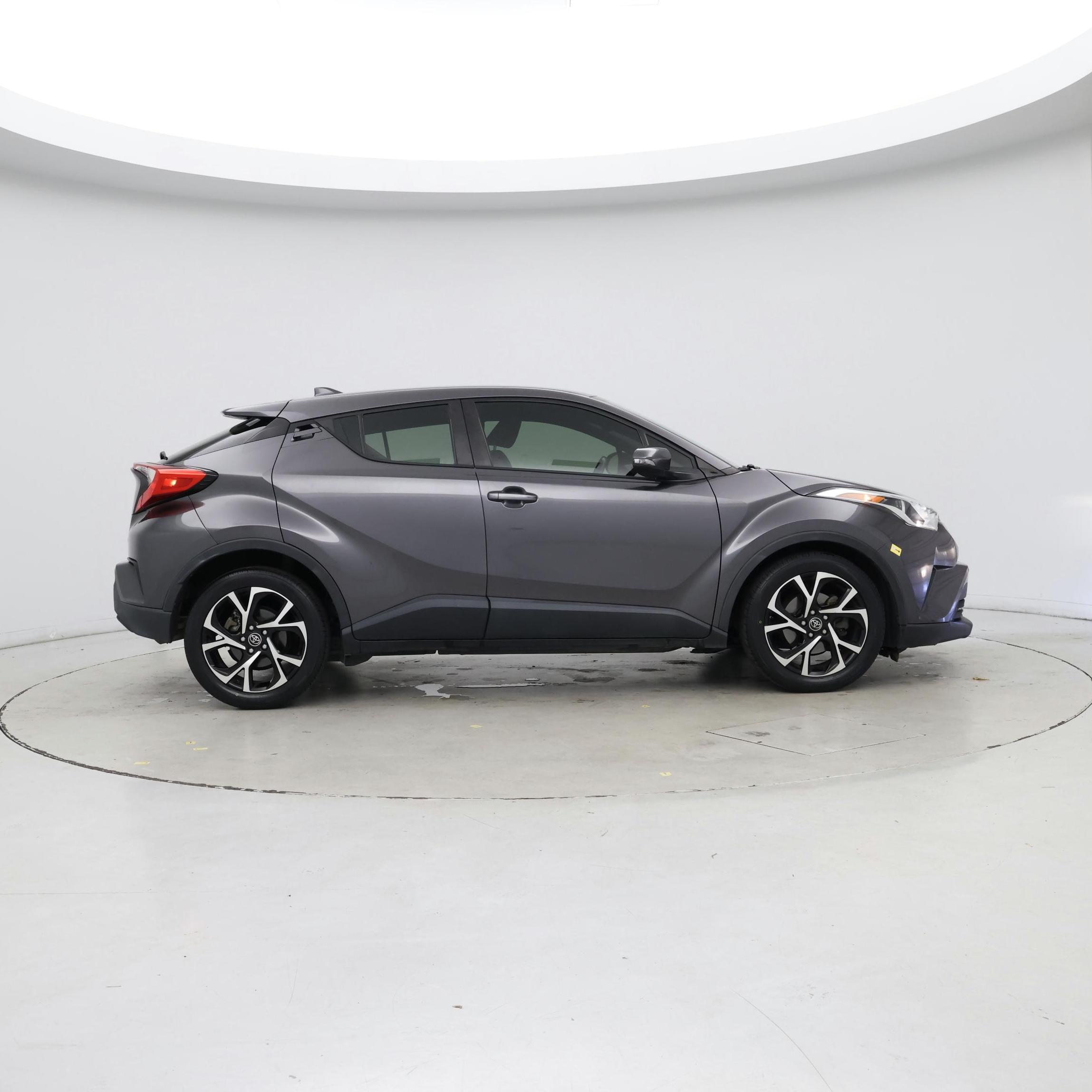 Thumbnail: 2018 Toyota C-HR - 7