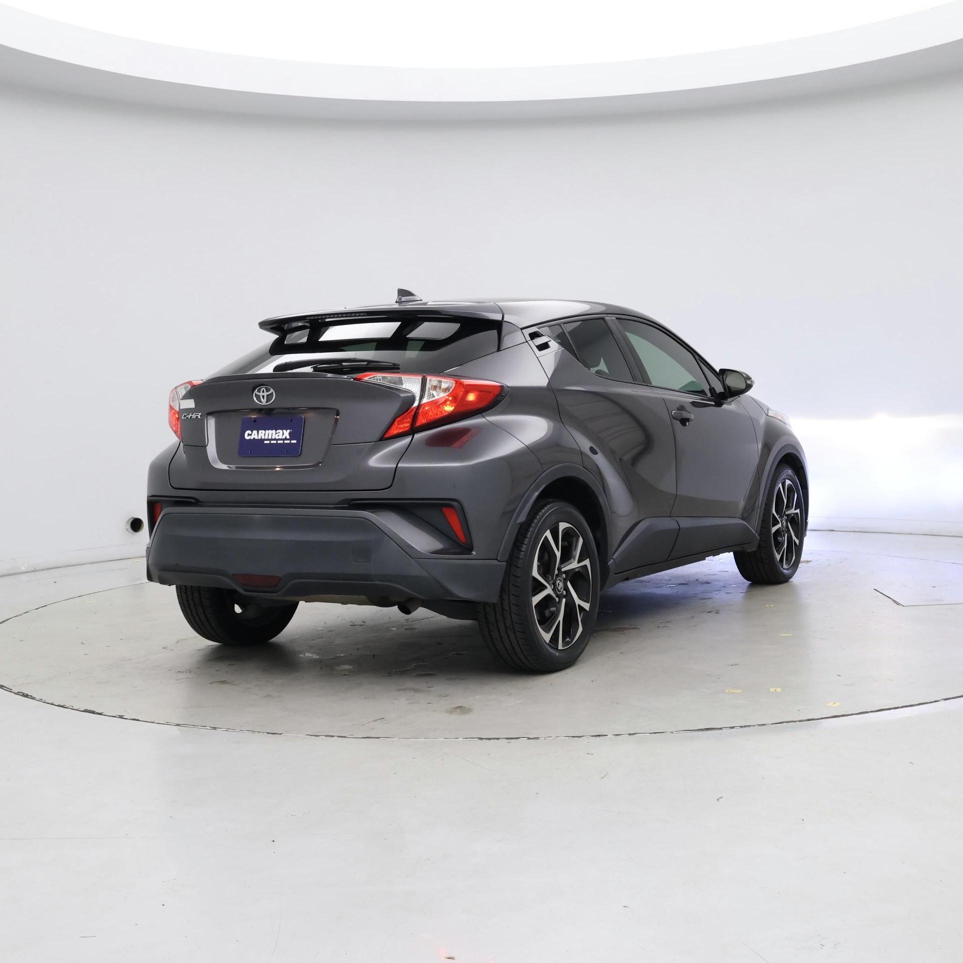 Thumbnail: 2018 Toyota C-HR - 8