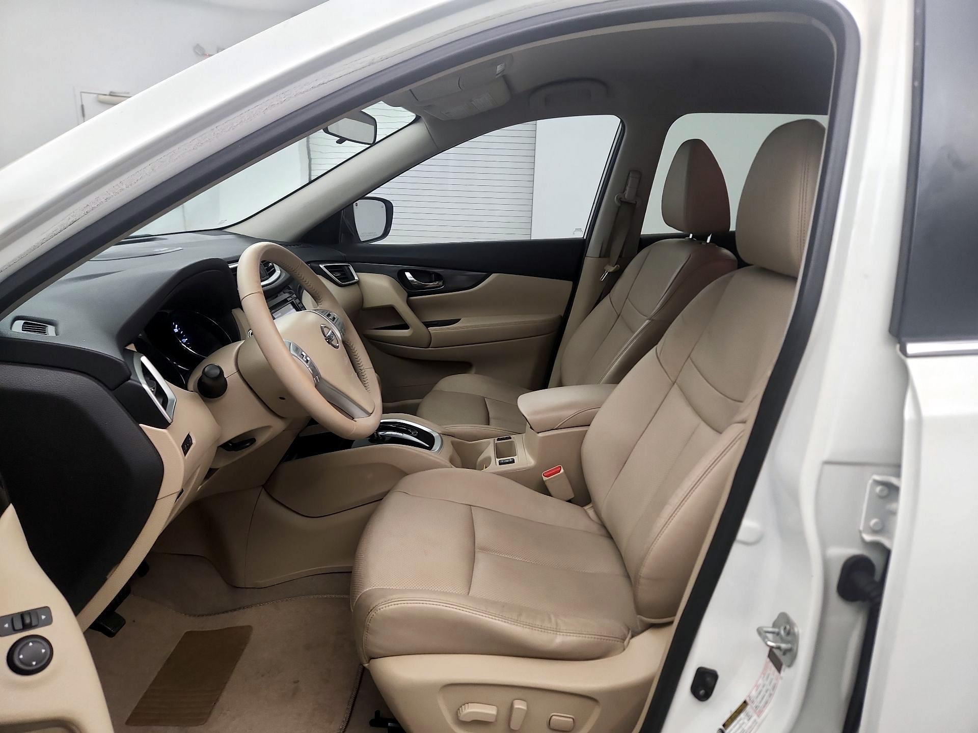 Thumbnail: 2014 Nissan Rogue - 9