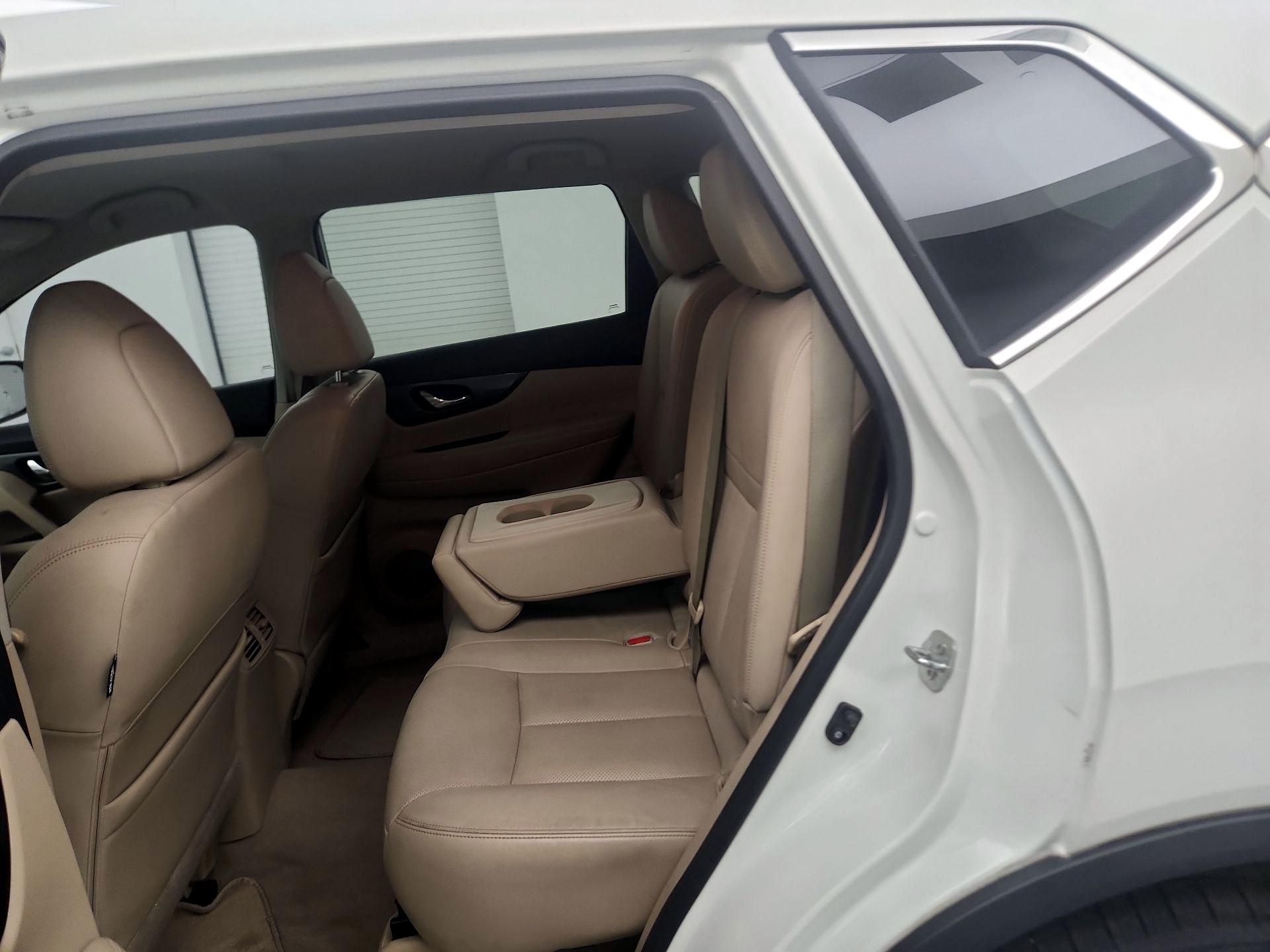 Thumbnail: 2014 Nissan Rogue - 18