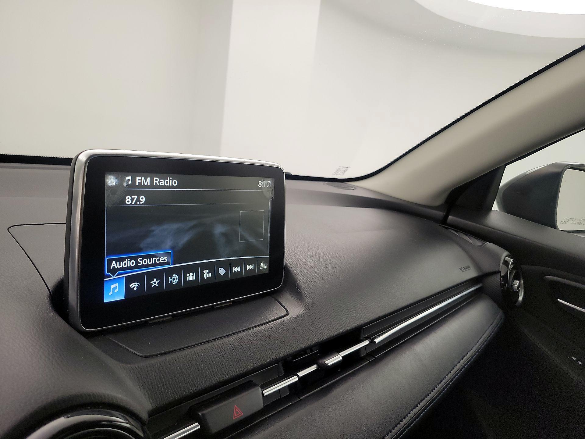 Thumbnail: 2017 Toyota Yaris iA - 15