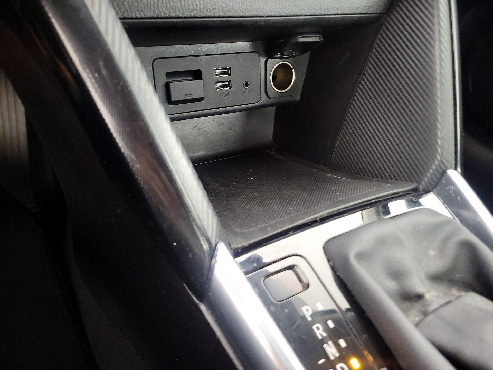 Thumbnail: 2017 Toyota Yaris iA - 18