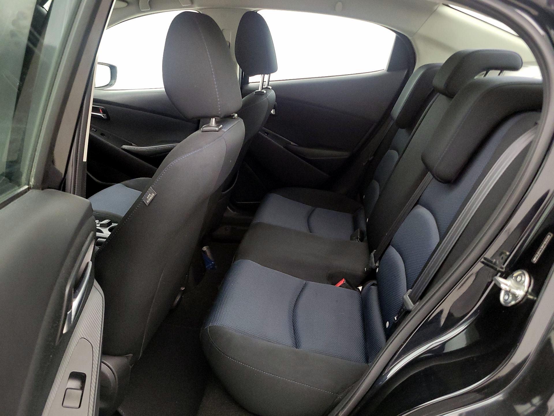 Thumbnail: 2017 Toyota Yaris iA - 19