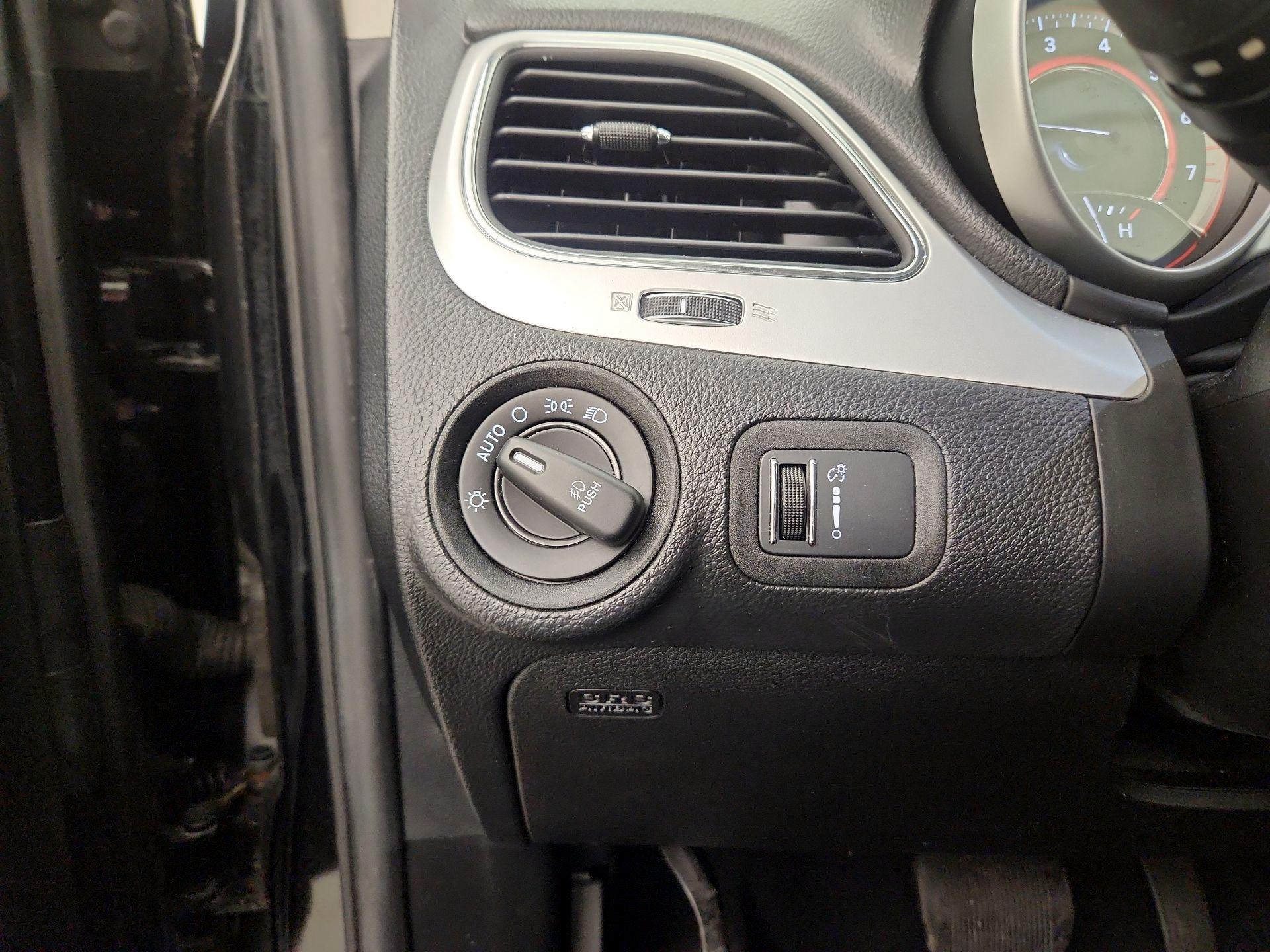 Thumbnail: 2015 Dodge Journey - 13