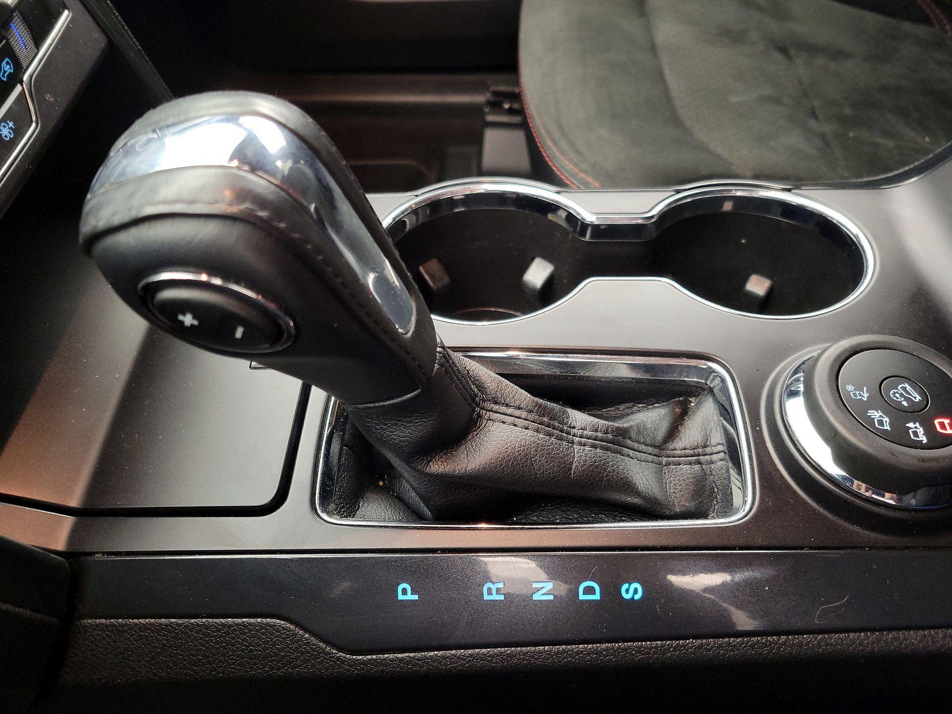 Thumbnail: 2018 Ford Explorer - 17